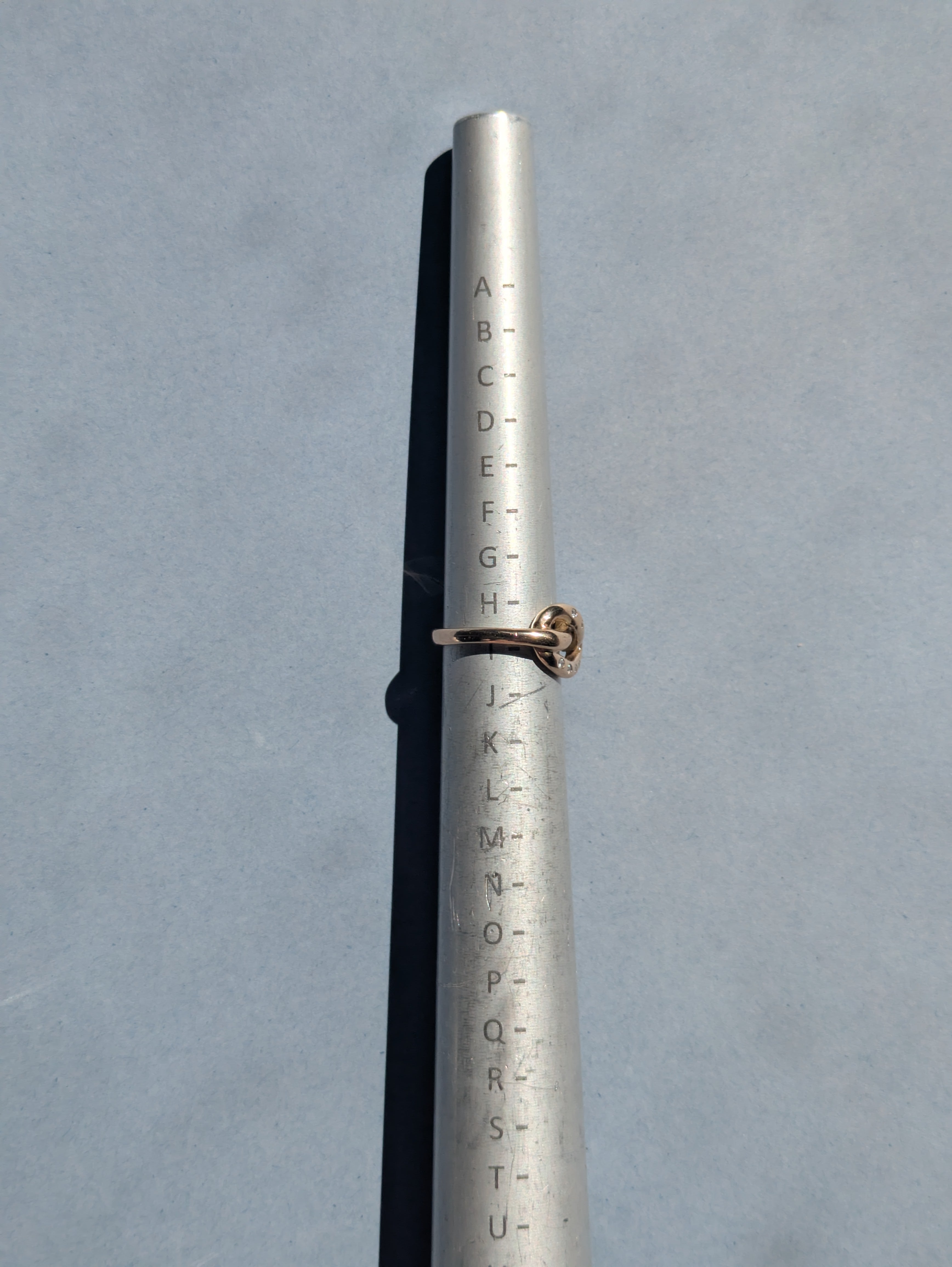 Gold and Diamond Knot Ring