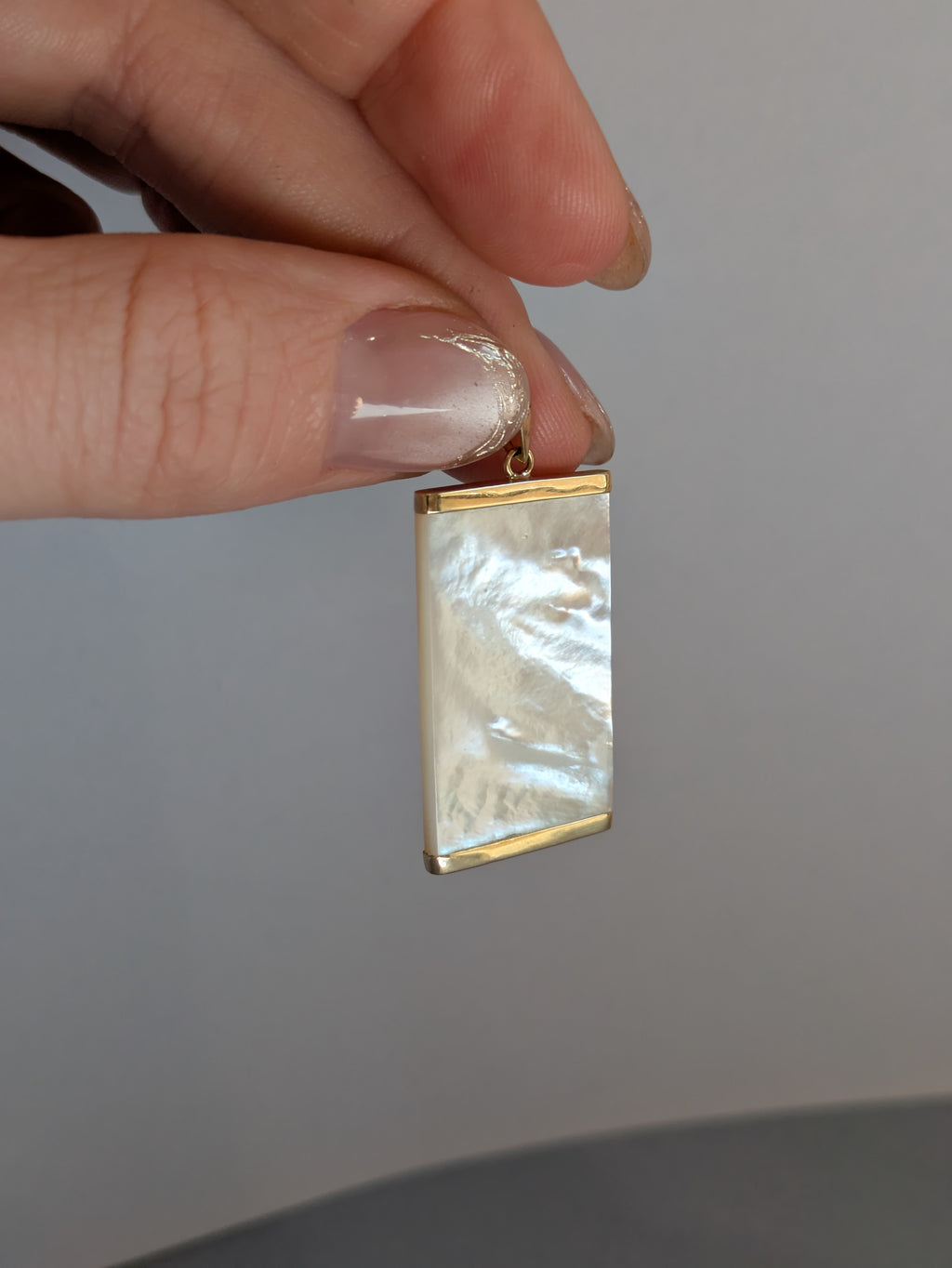 White Mother of Pearl Slice Pendant