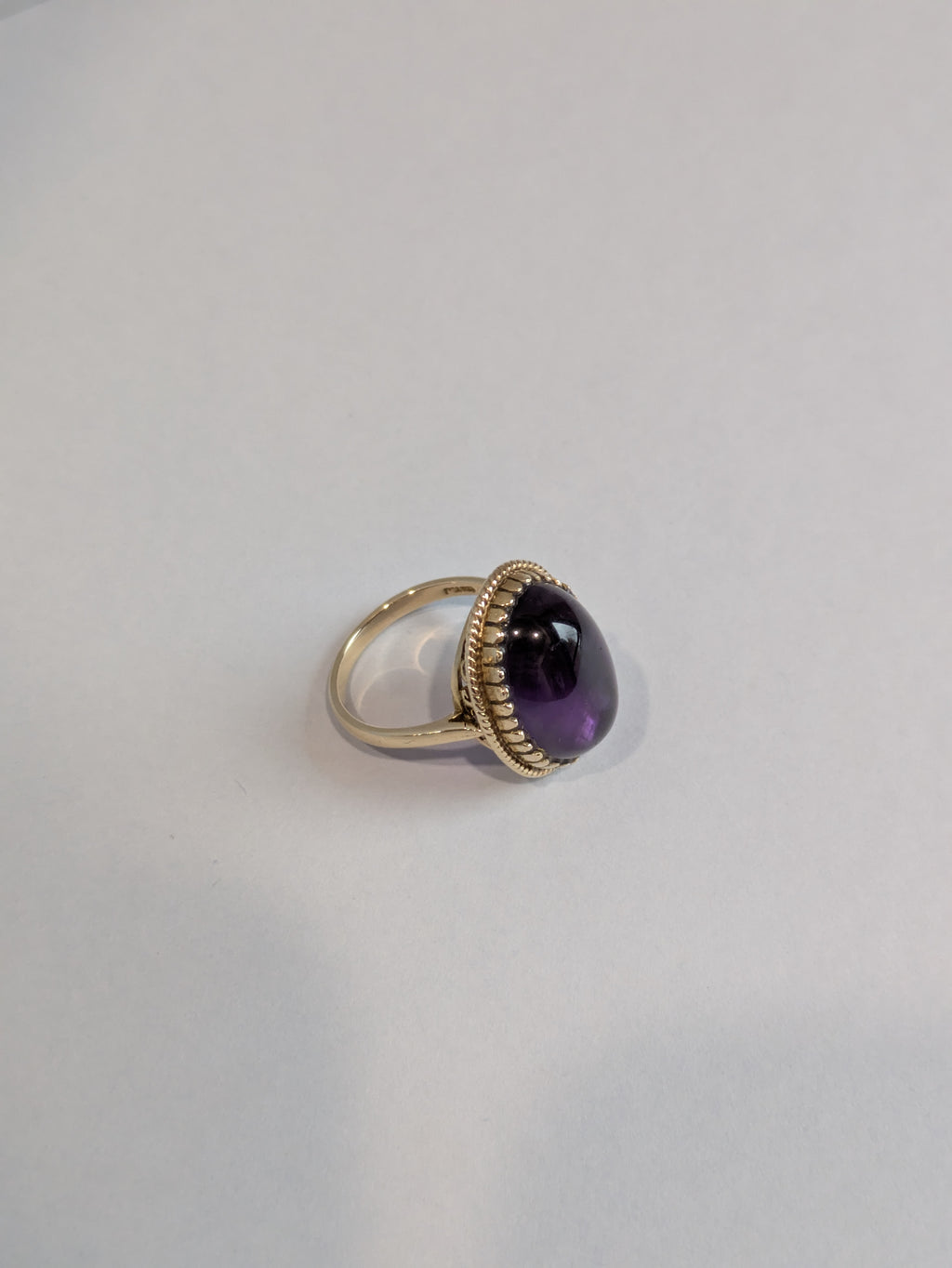 Amethyst Cabochon Ring
