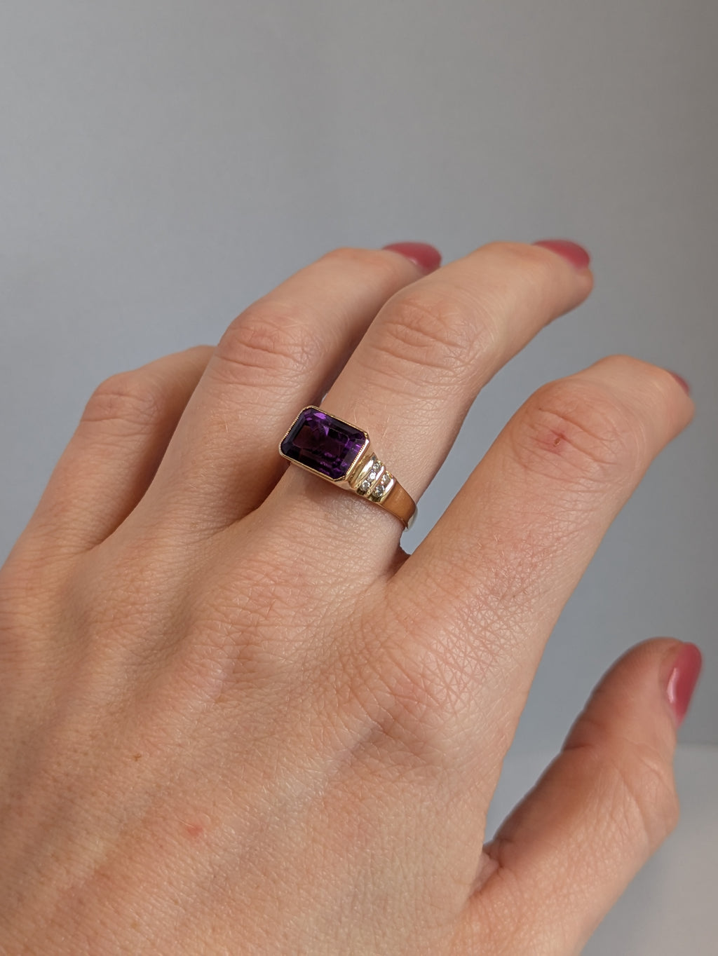 Amethyst & Diamond Stepped Ring