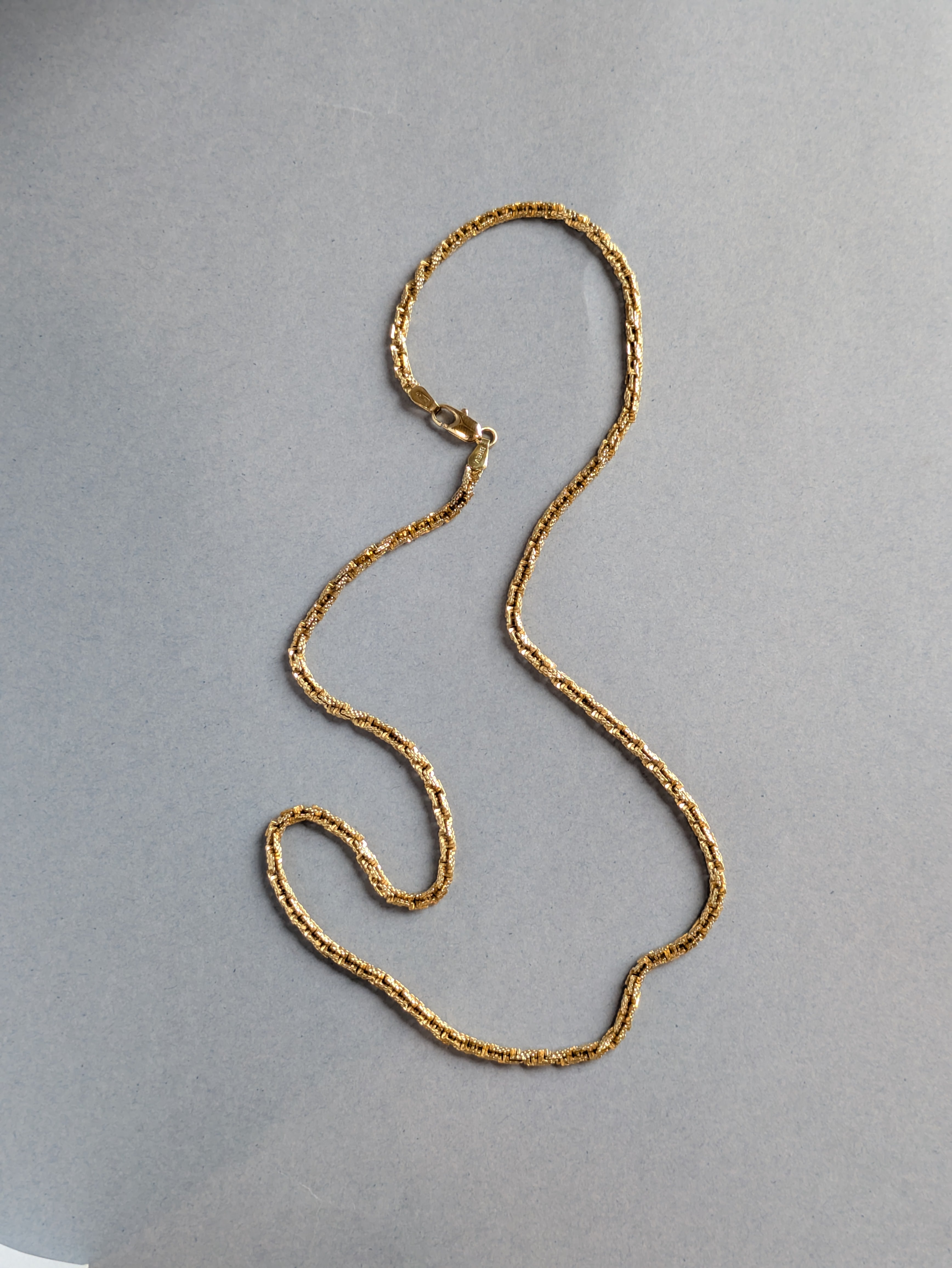 18ct Fancy Link Square Rope Chain