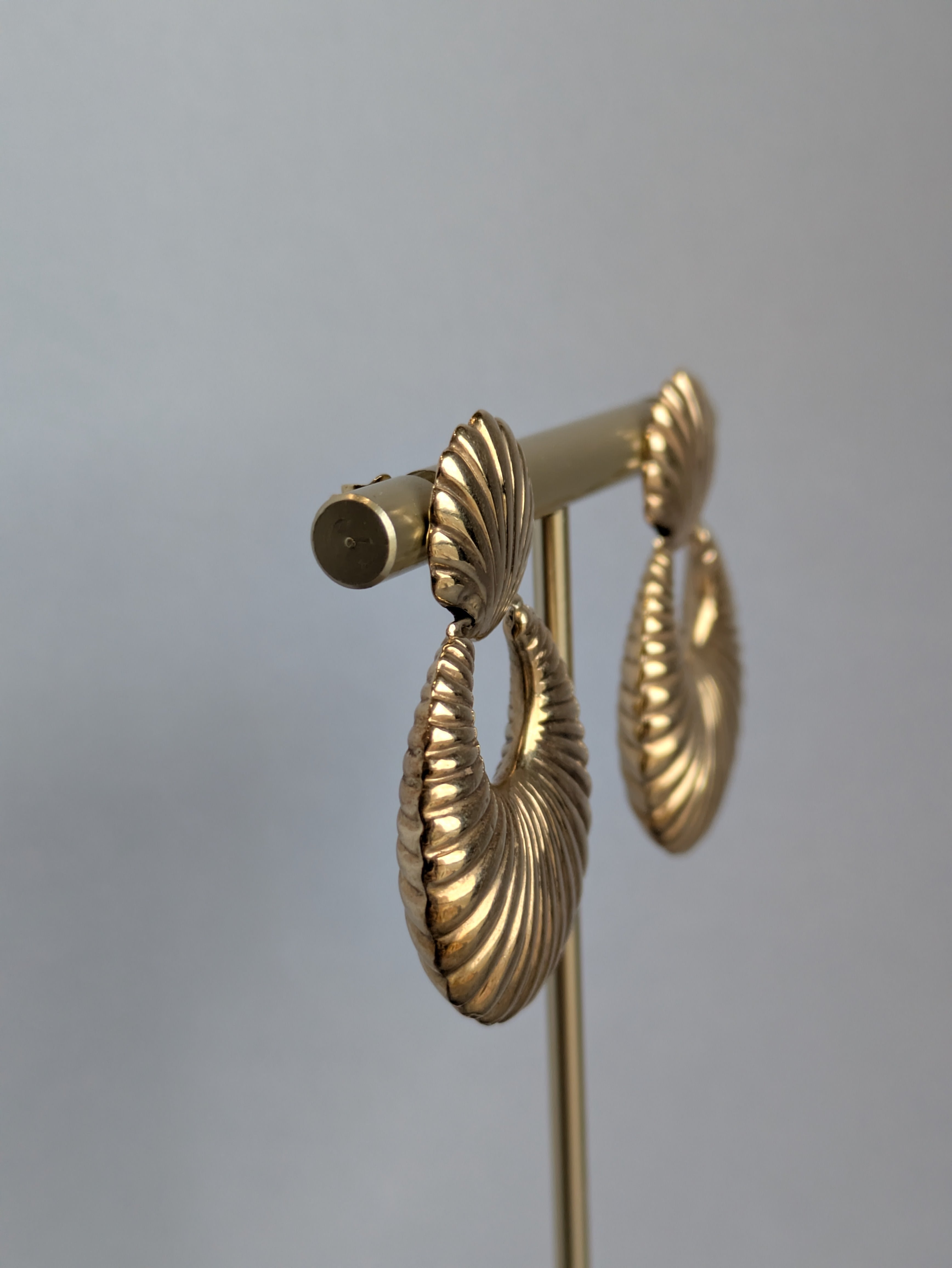 Shell Drop Earrings