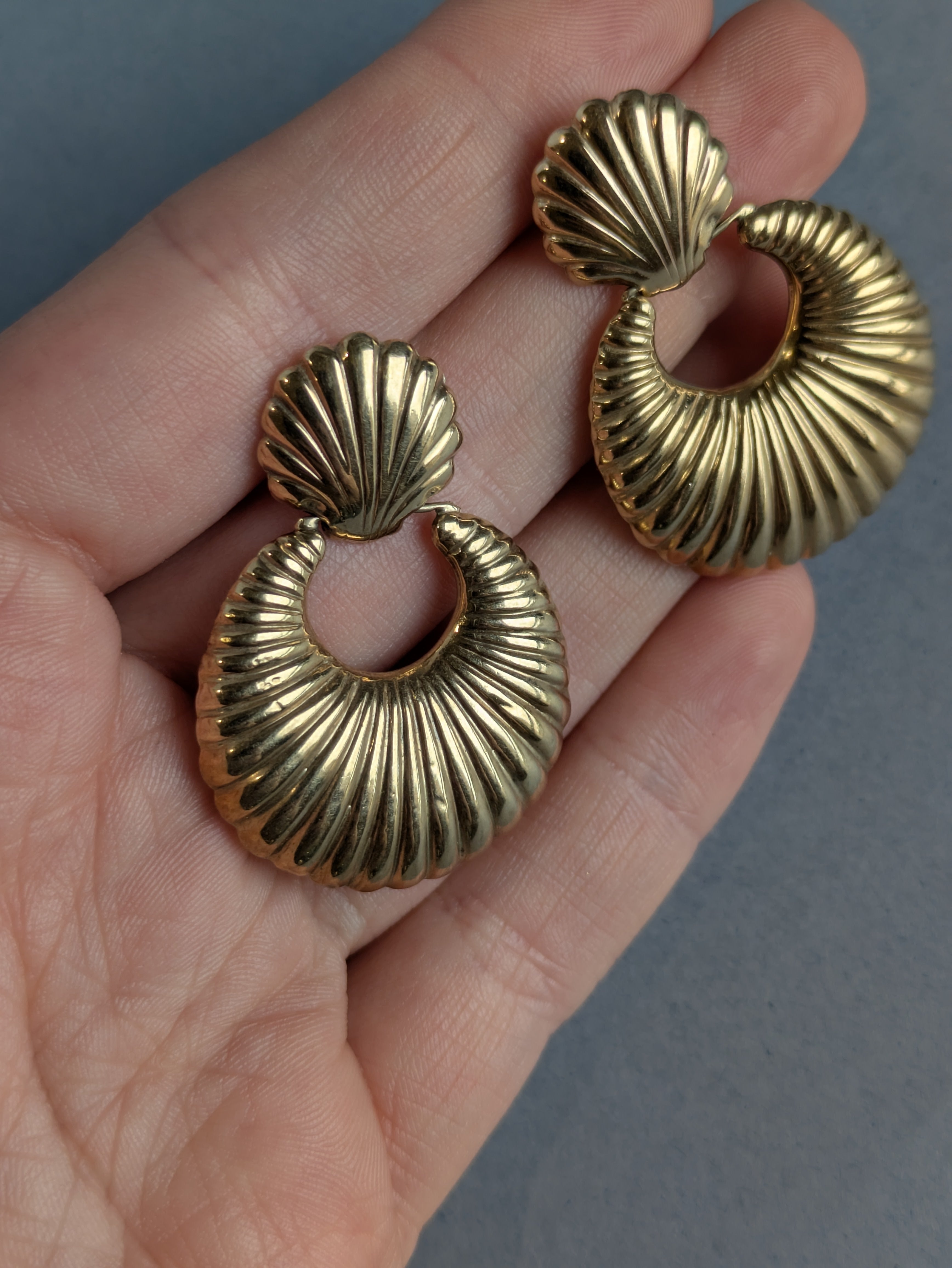 Shell Drop Earrings