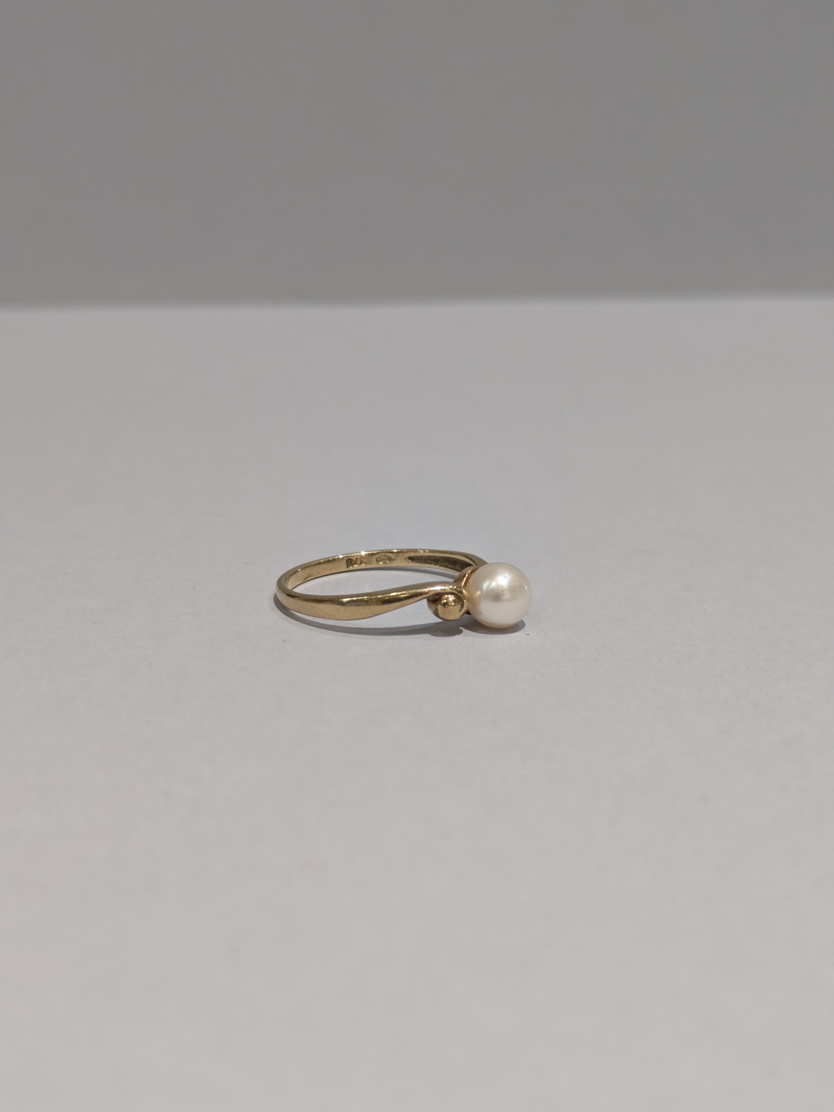 Pearl Solitaire