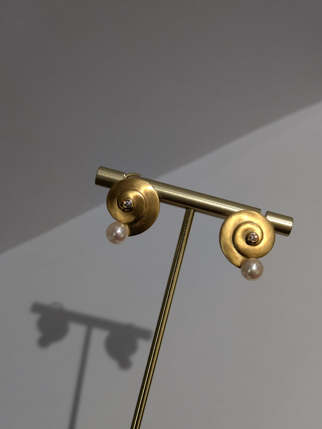 18ct Spiral Pearl and Diamond Earrings