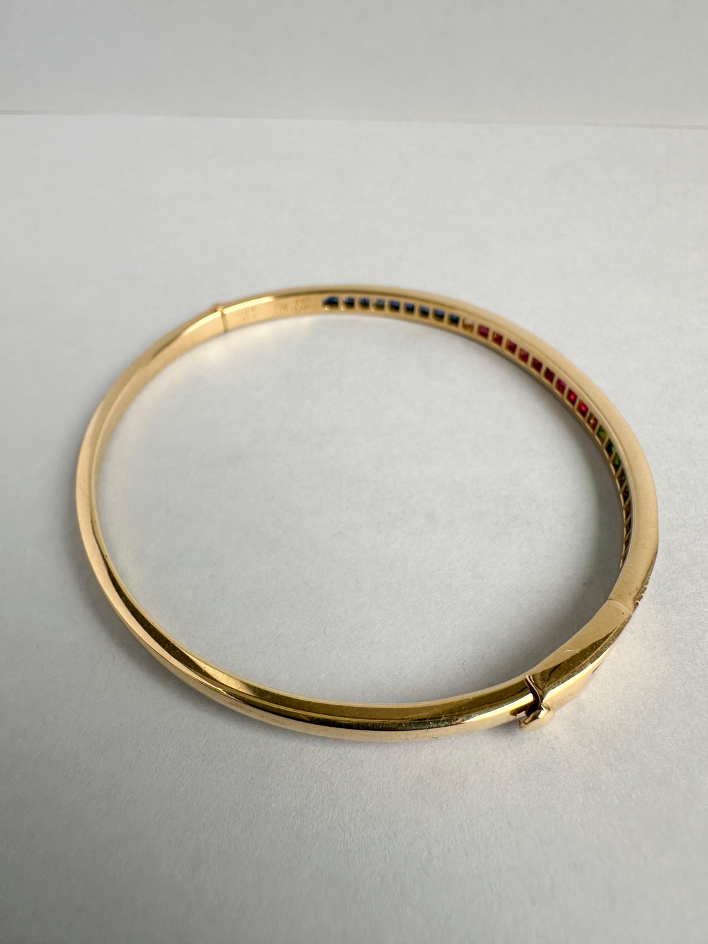 18ct Precious Gem Bangle