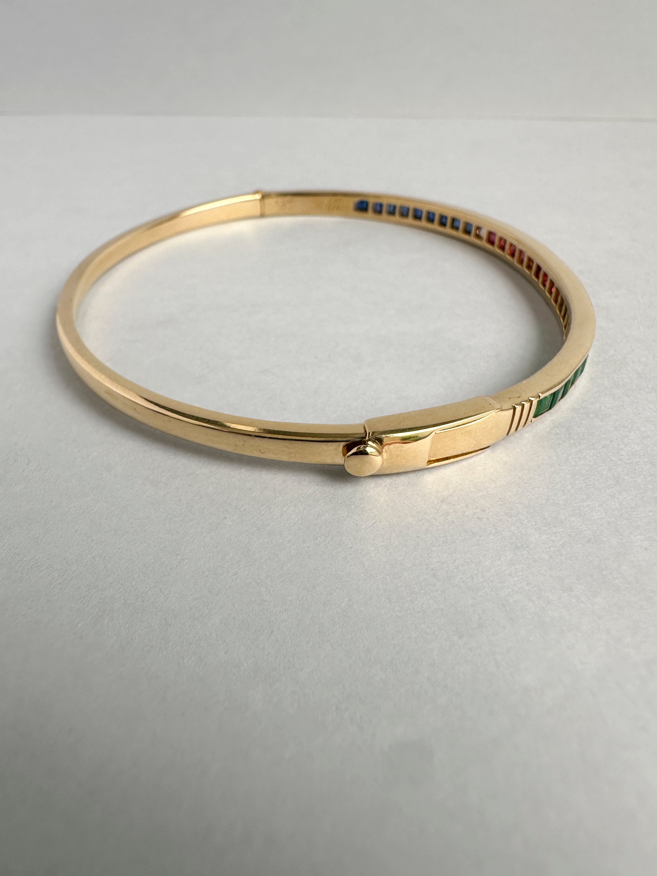 18ct Precious Gem Bangle
