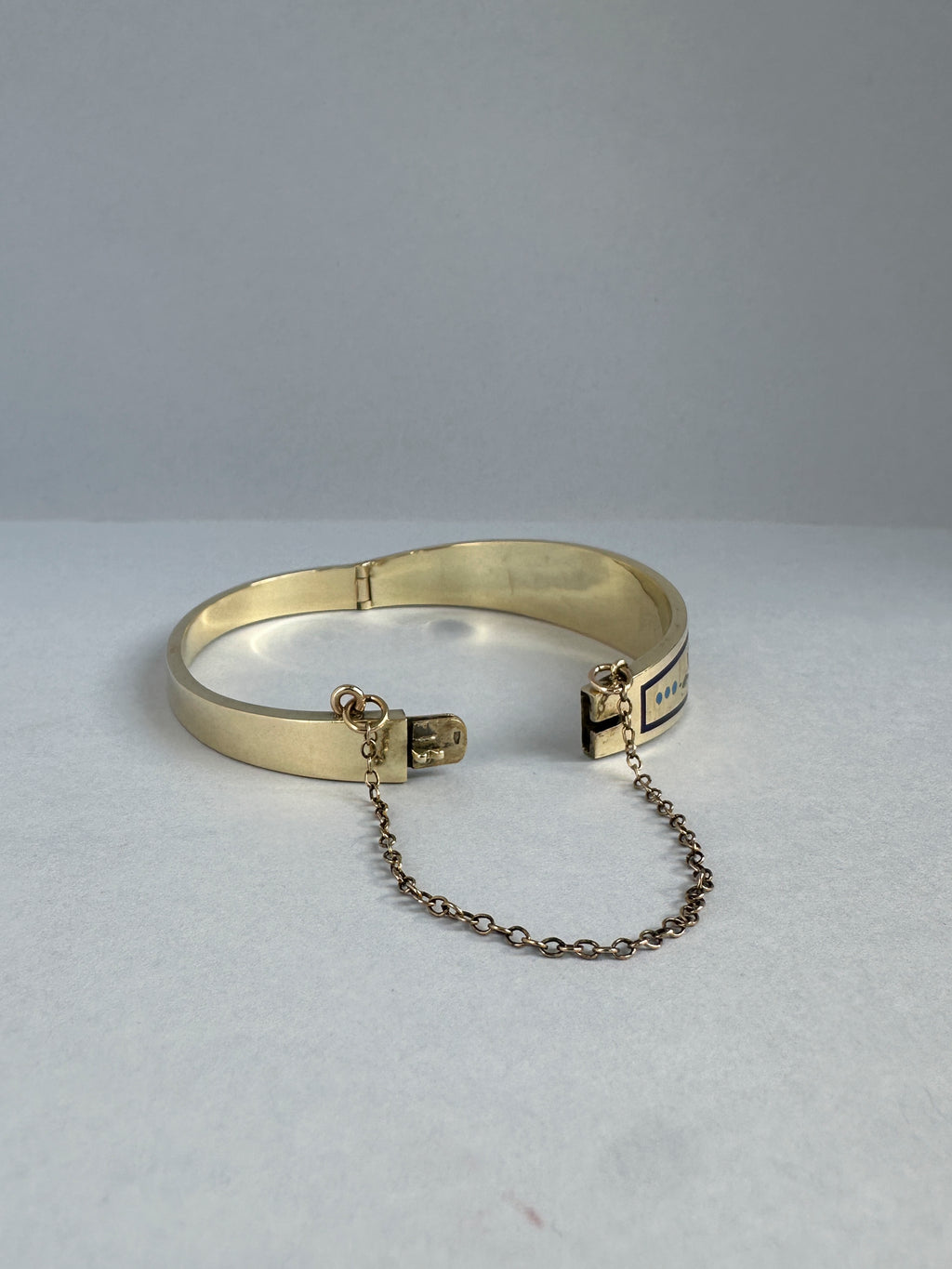 14ct Enamel Bangle