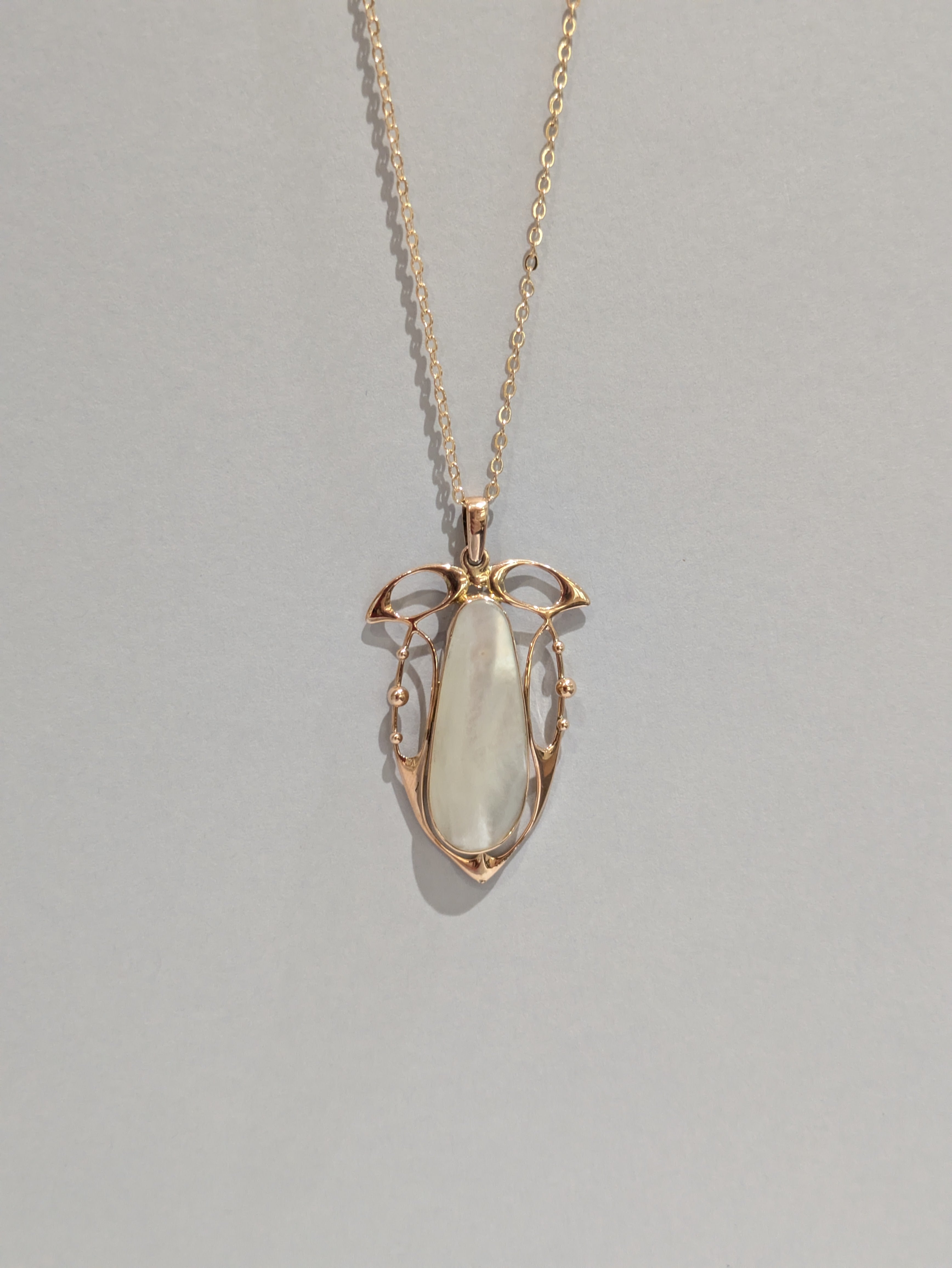 Art Nouveaux Pearl Pendant