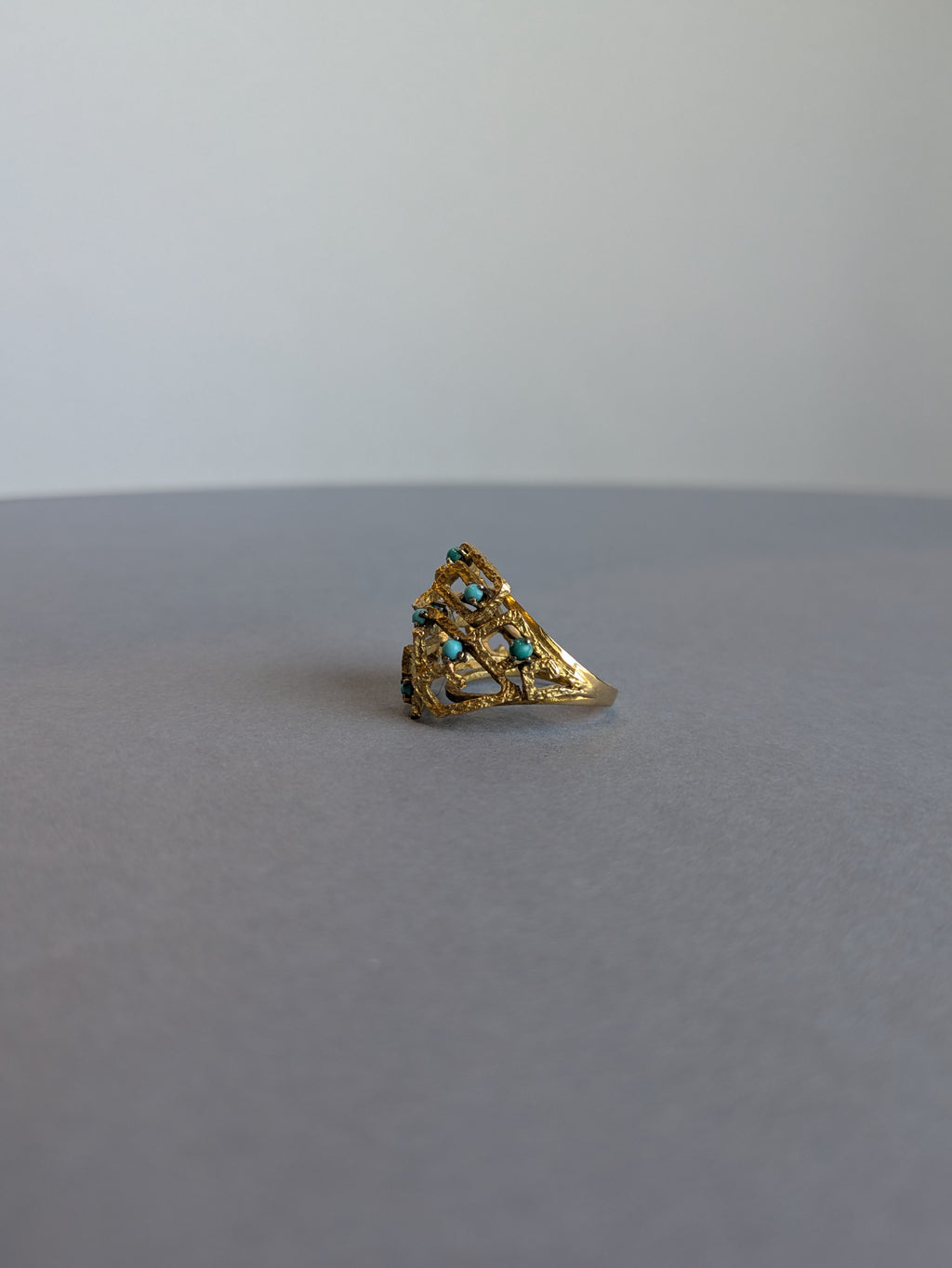 18ct Brutalist Turquoise Ring