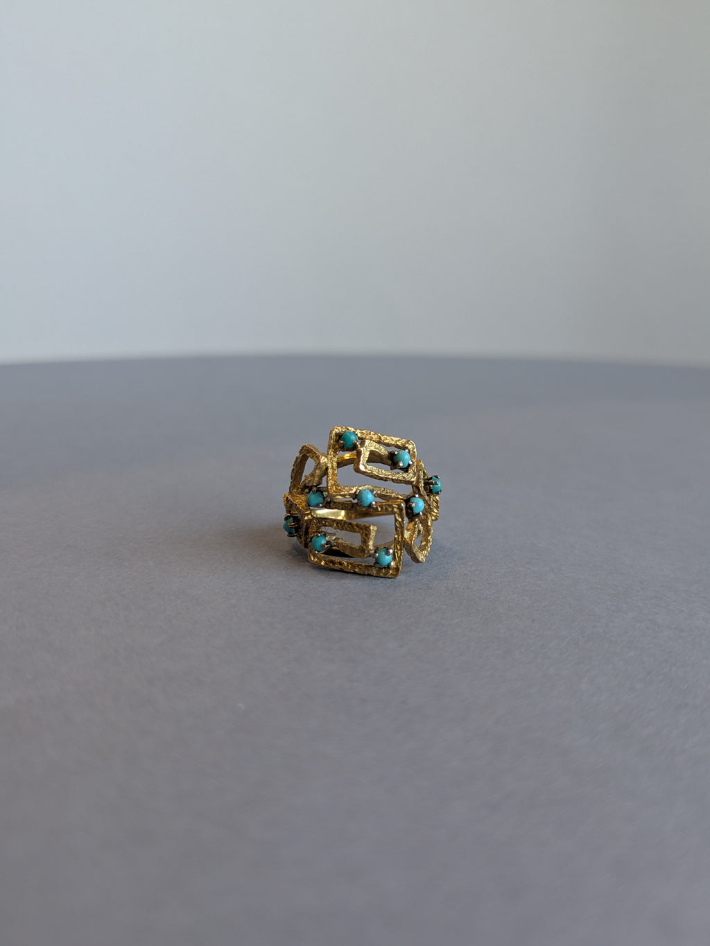18ct Brutalist Turquoise Ring