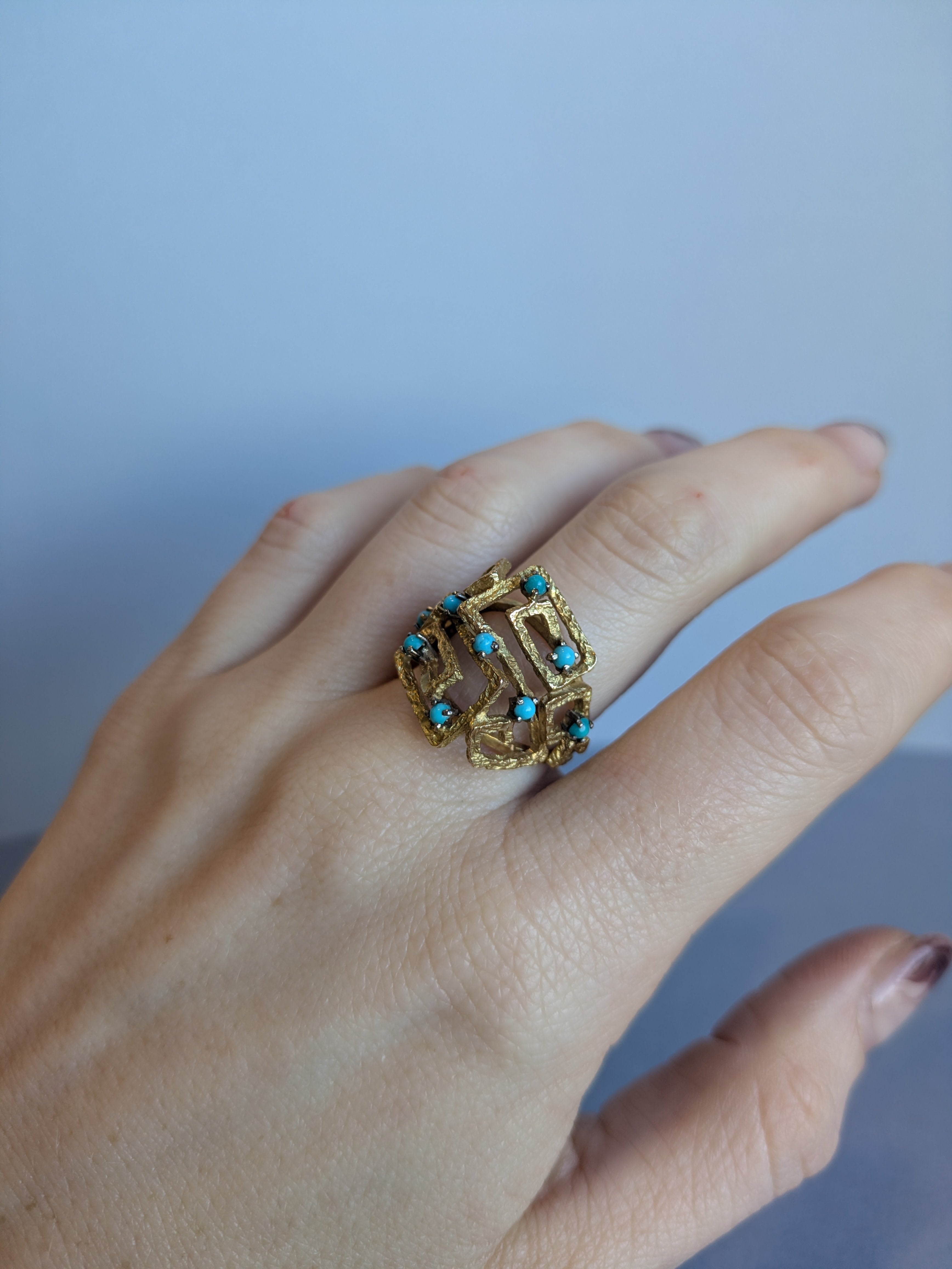18ct Brutalist Turquoise Ring