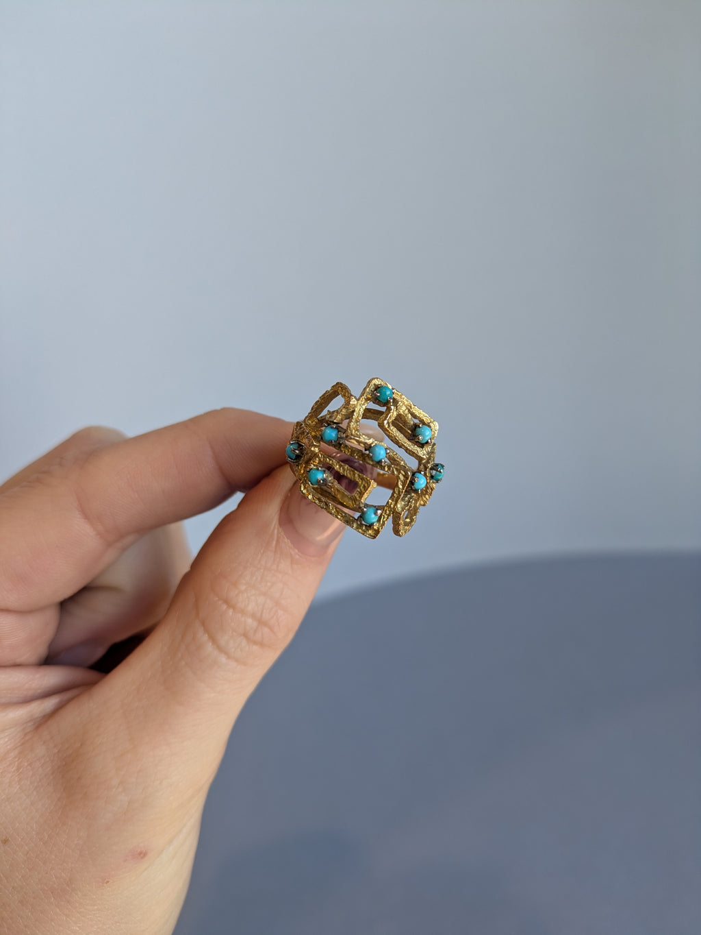 18ct Brutalist Turquoise Ring