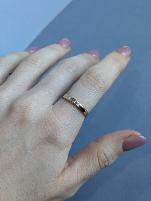 18ct Baguette Diamond Channel Band