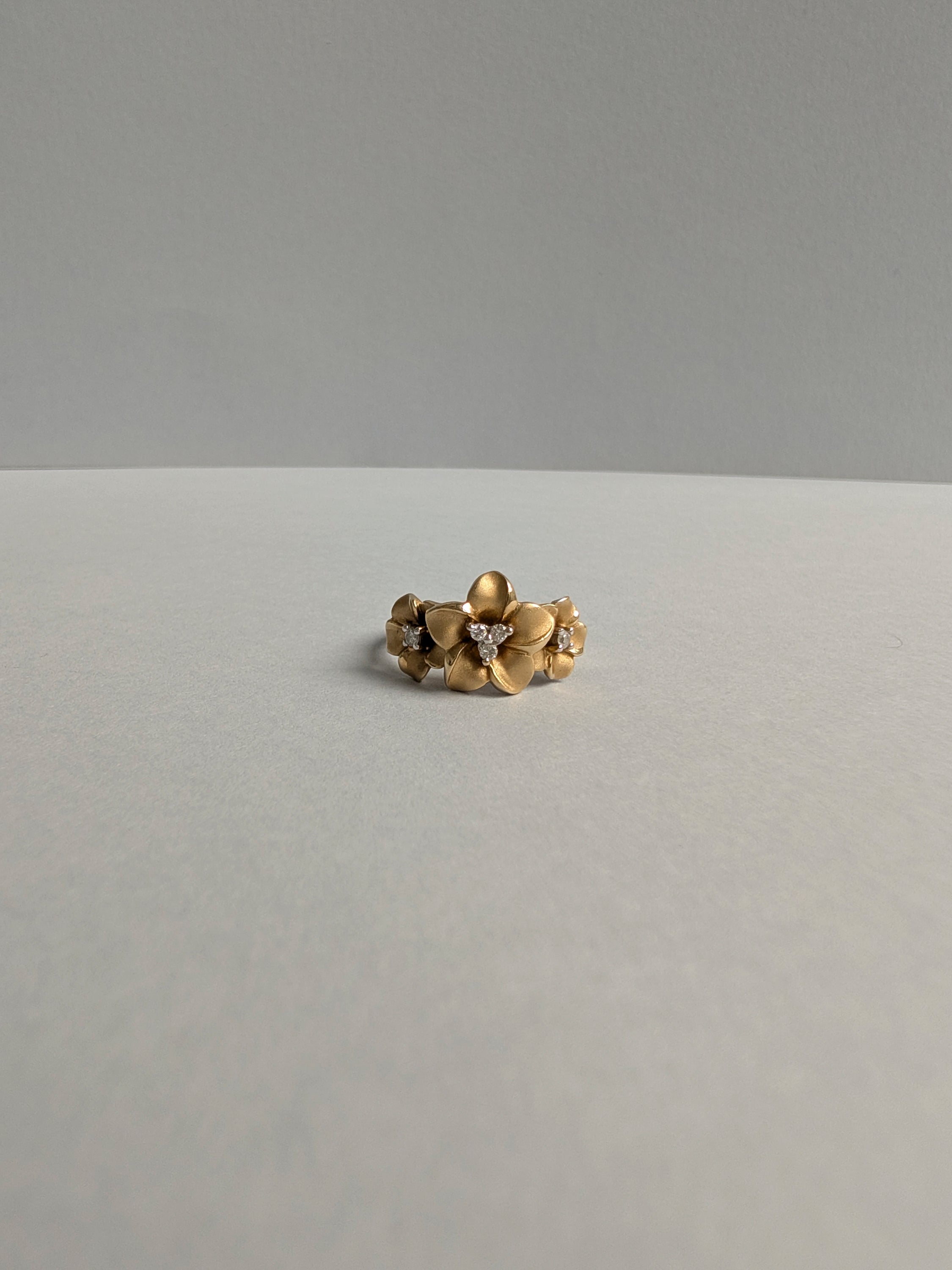14ct Trio of Flowers