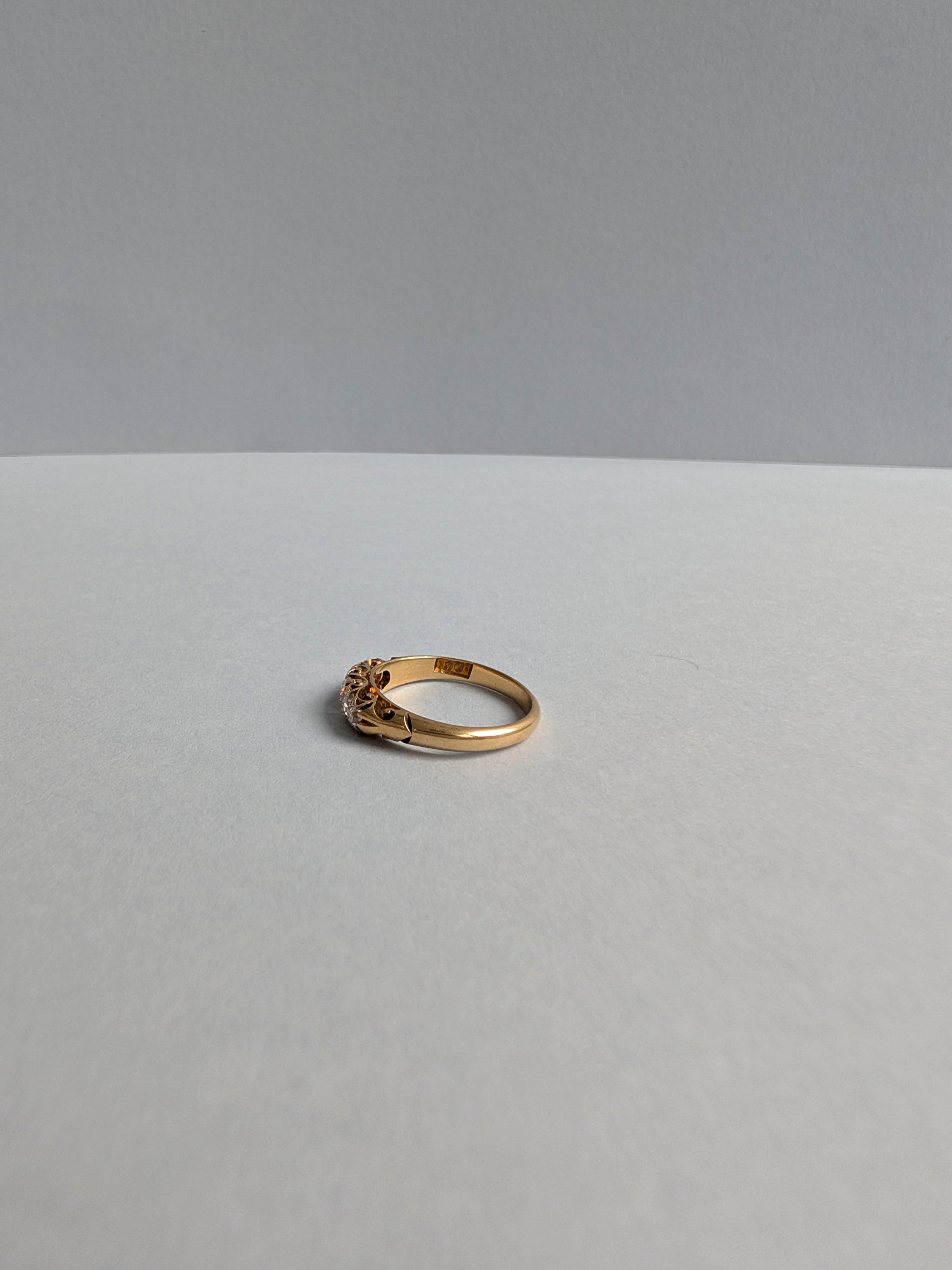 18ct Diamond Bridge Ring