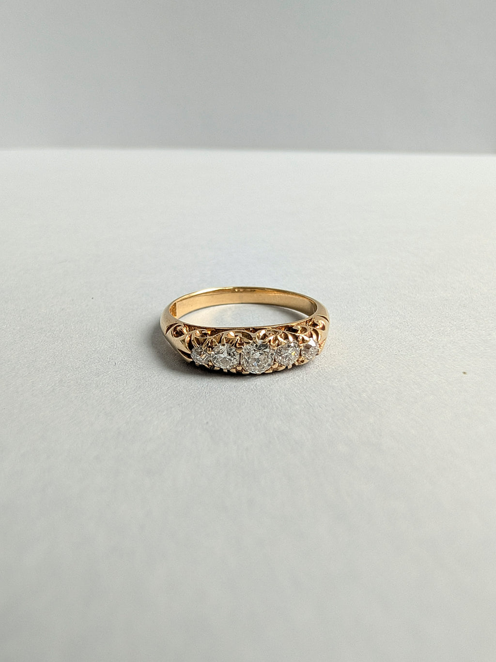 18ct Diamond Bridge Ring