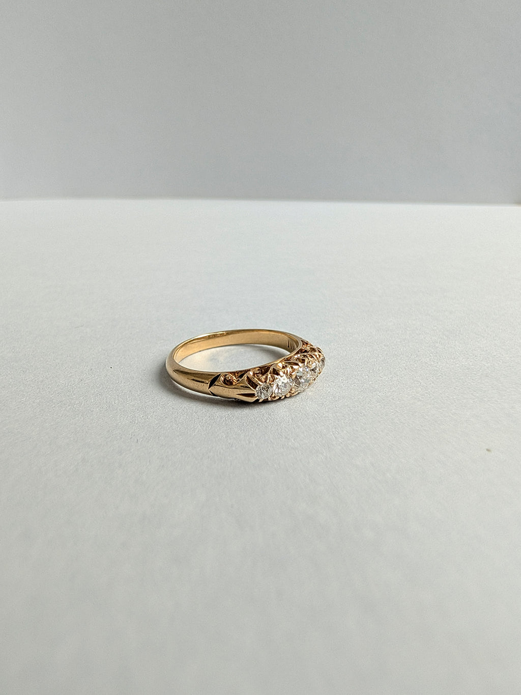 18ct Diamond Bridge Ring