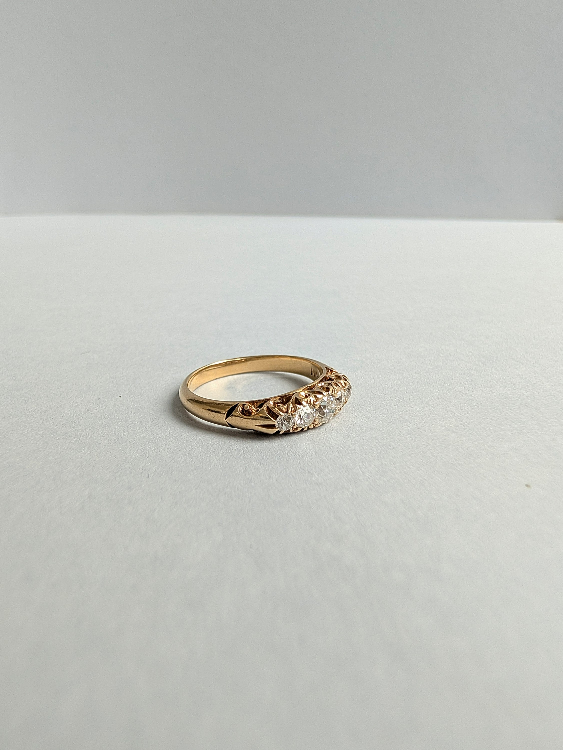 18ct Diamond Bridge Ring