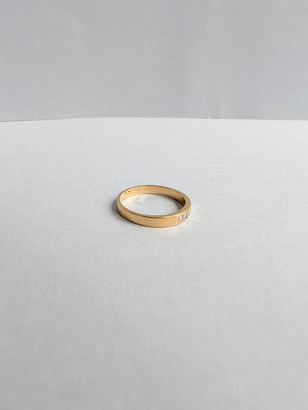 18ct Baguette Diamond Channel Band