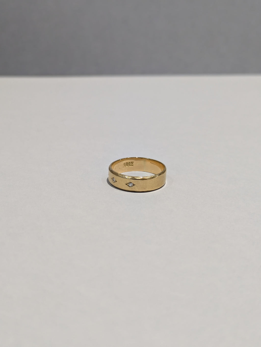18ct Lozenge Shape Trio of Diamonds