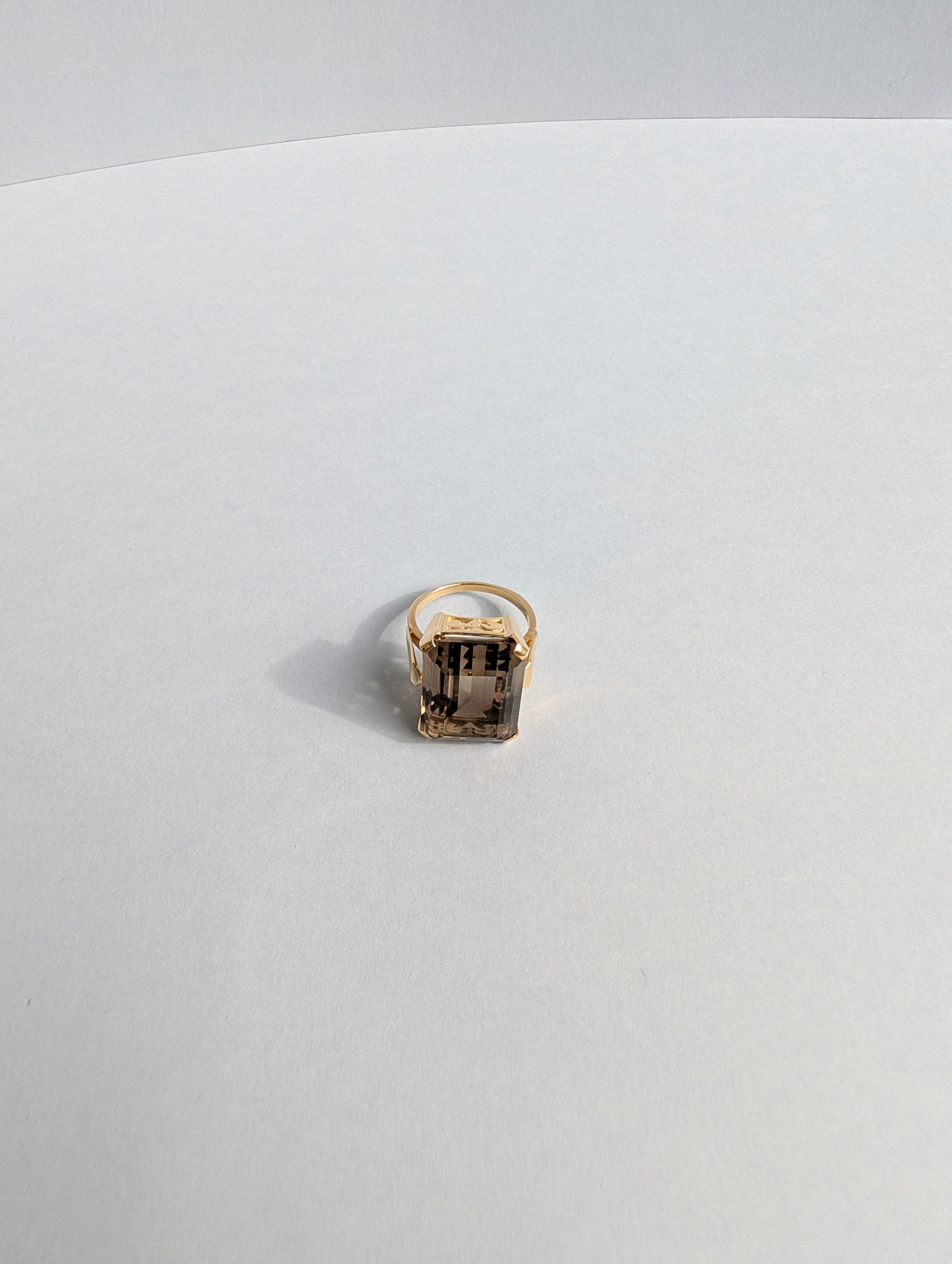 18ct Smokey Quartz Ring
