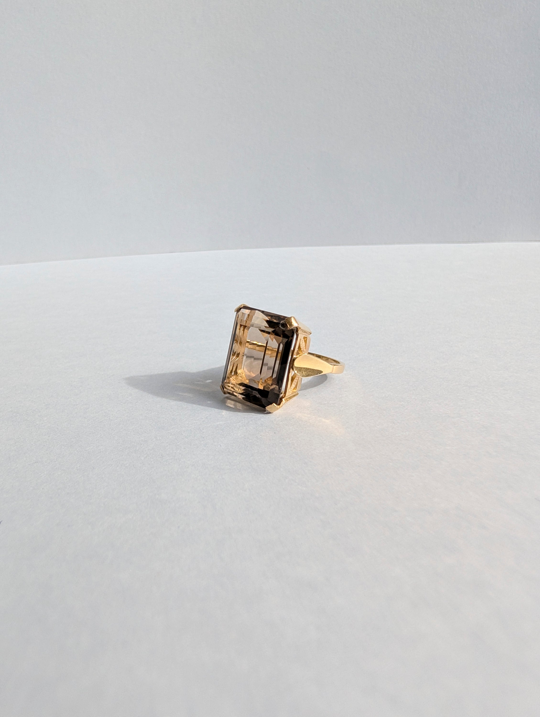18ct Smokey Quartz Ring