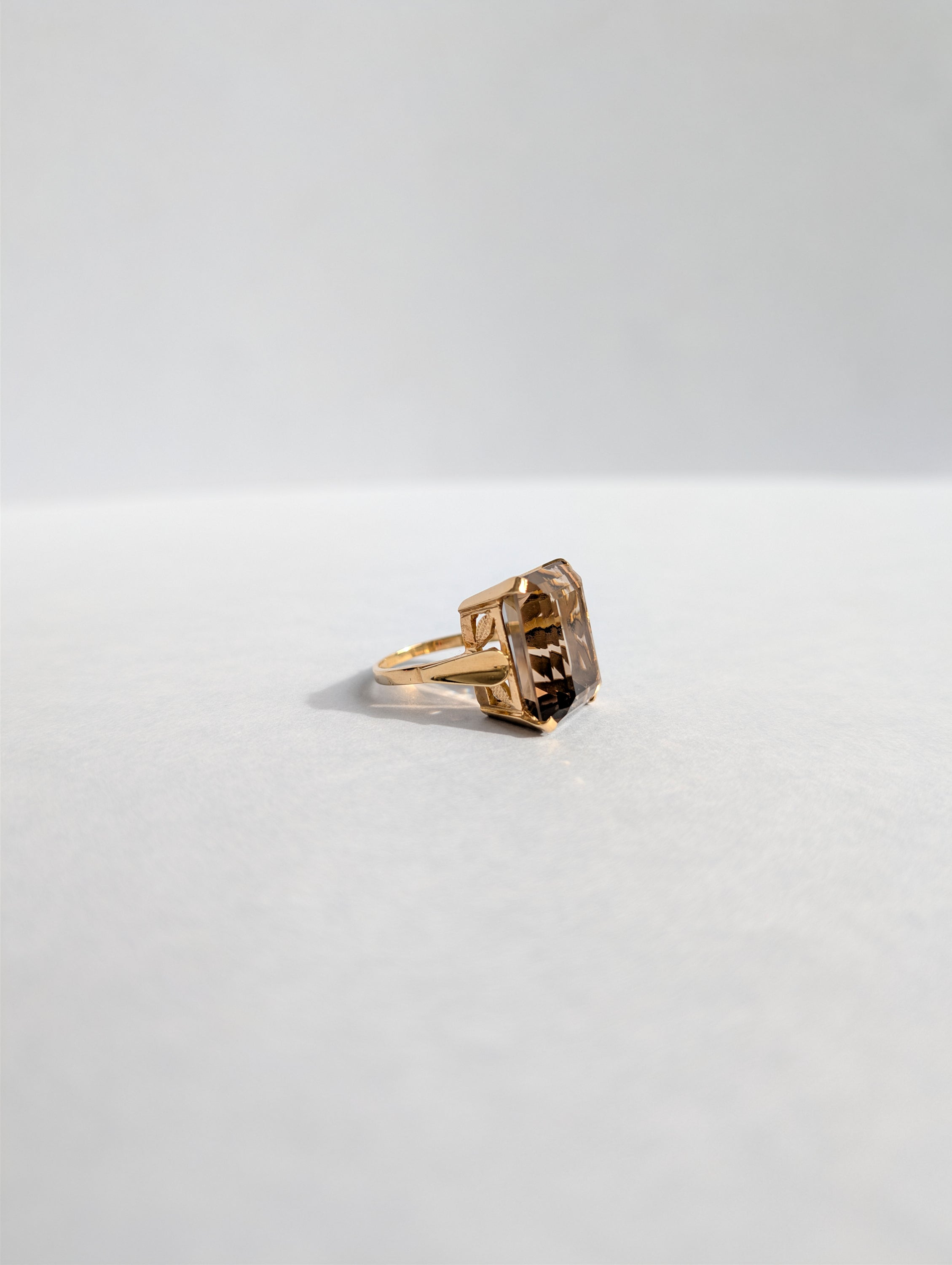 18ct Smokey Quartz Ring