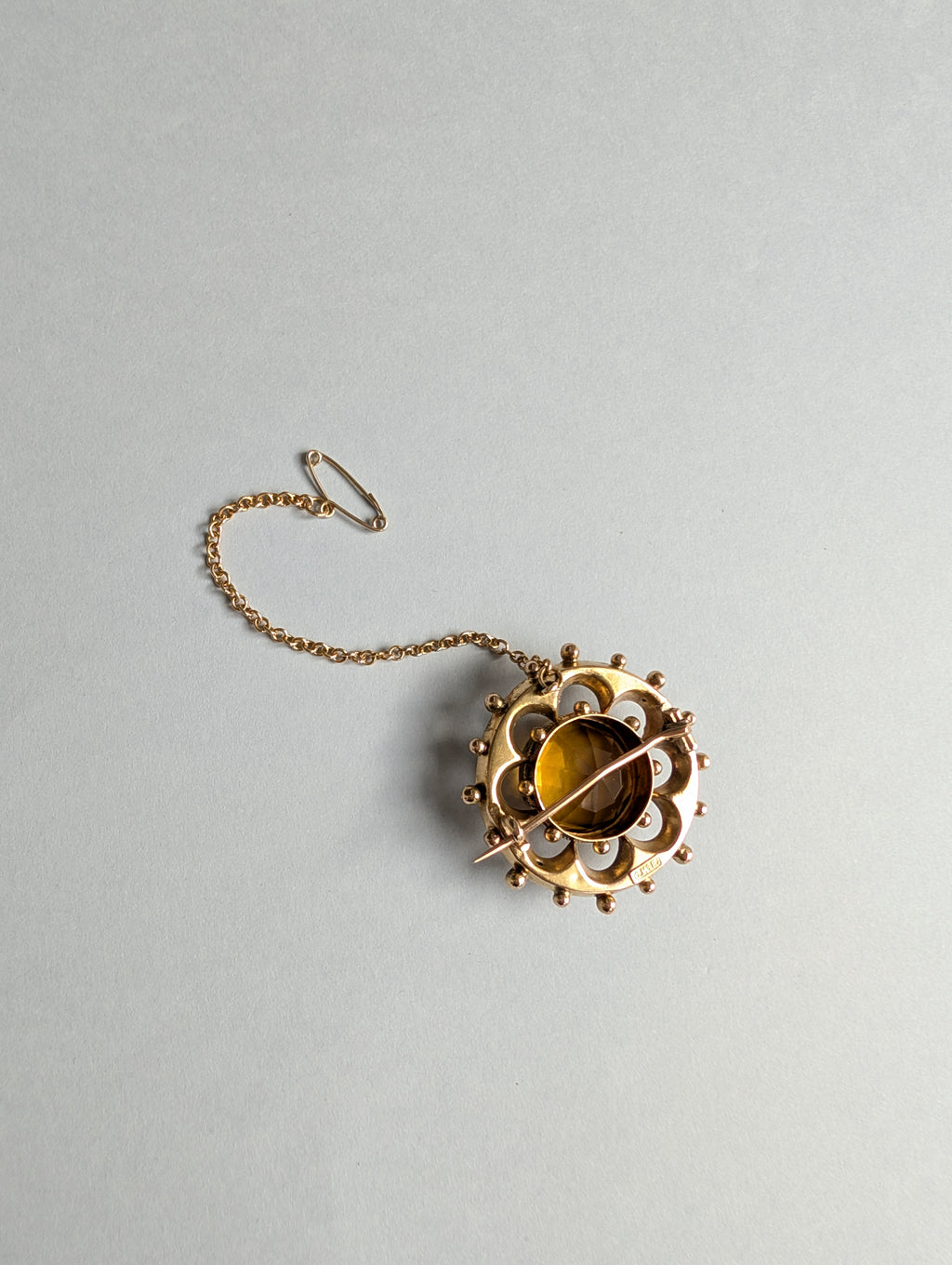 Victoria, Etruscan Revival Brooch