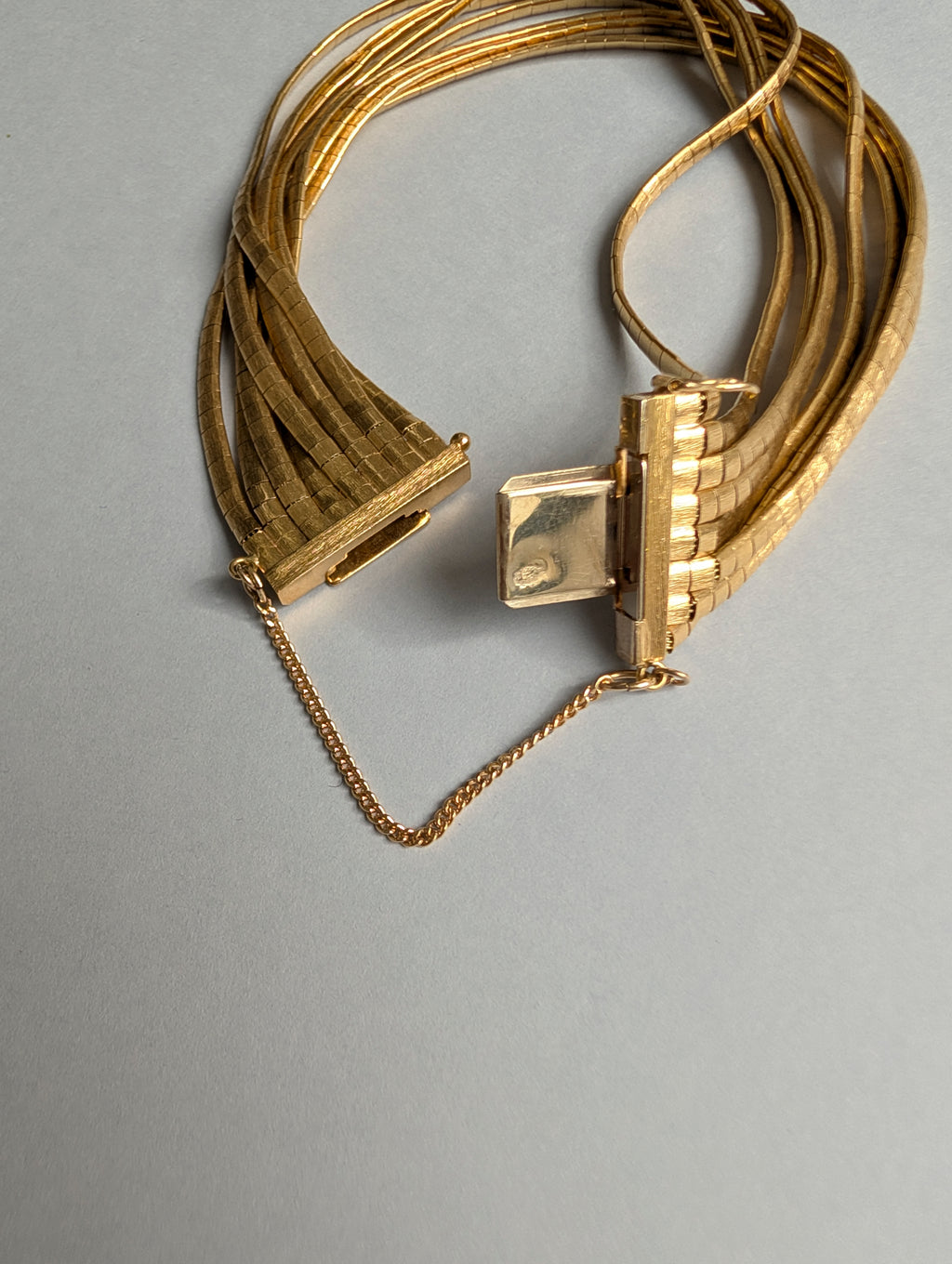 18ct Multistrand Gold Bracelet