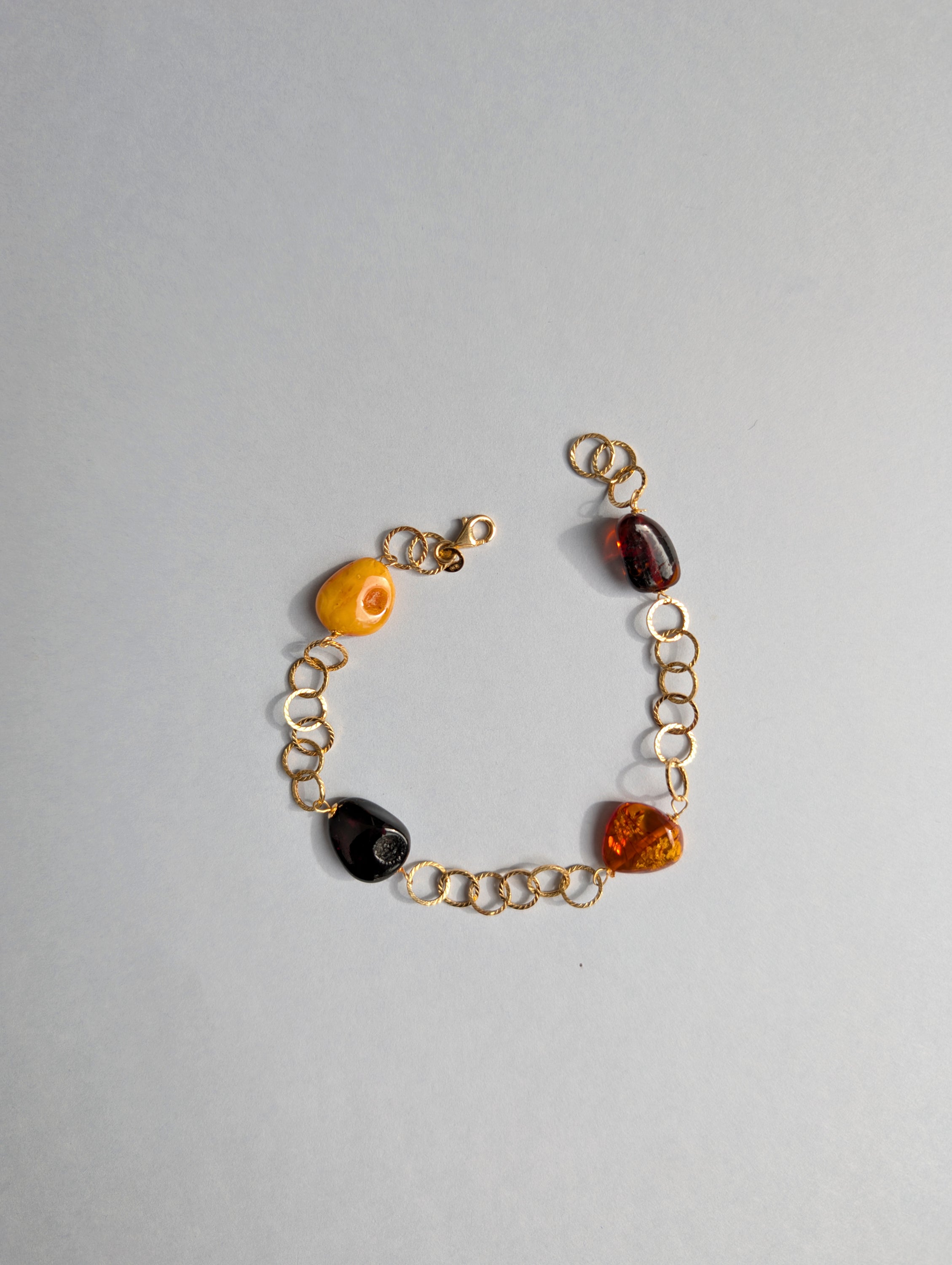 18ct Amber Bracelet