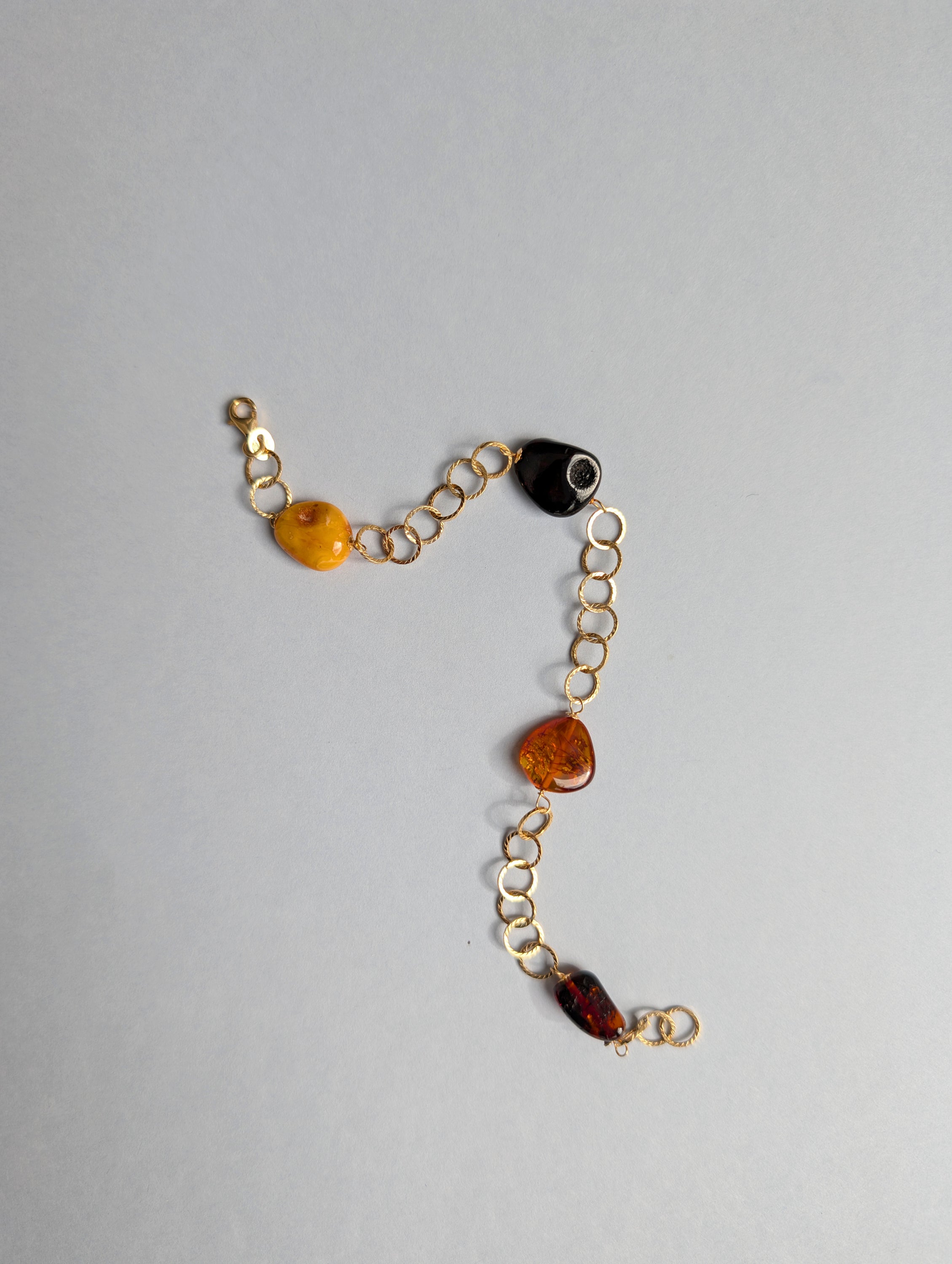 18ct Amber Bracelet