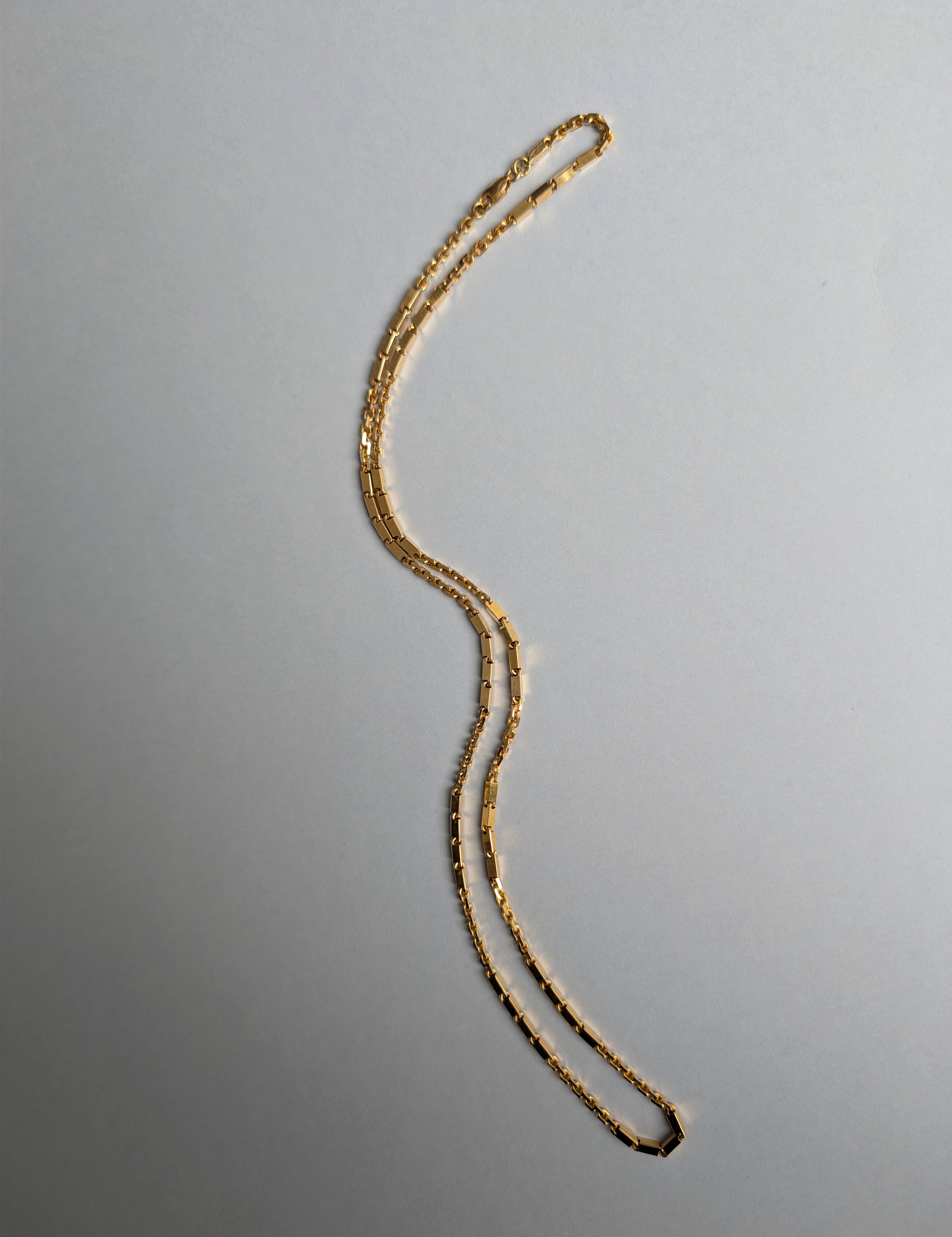 18ct Alternating Geometric Chain