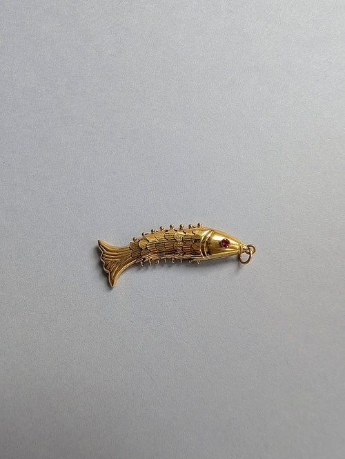 14ct Moving Fish Charm