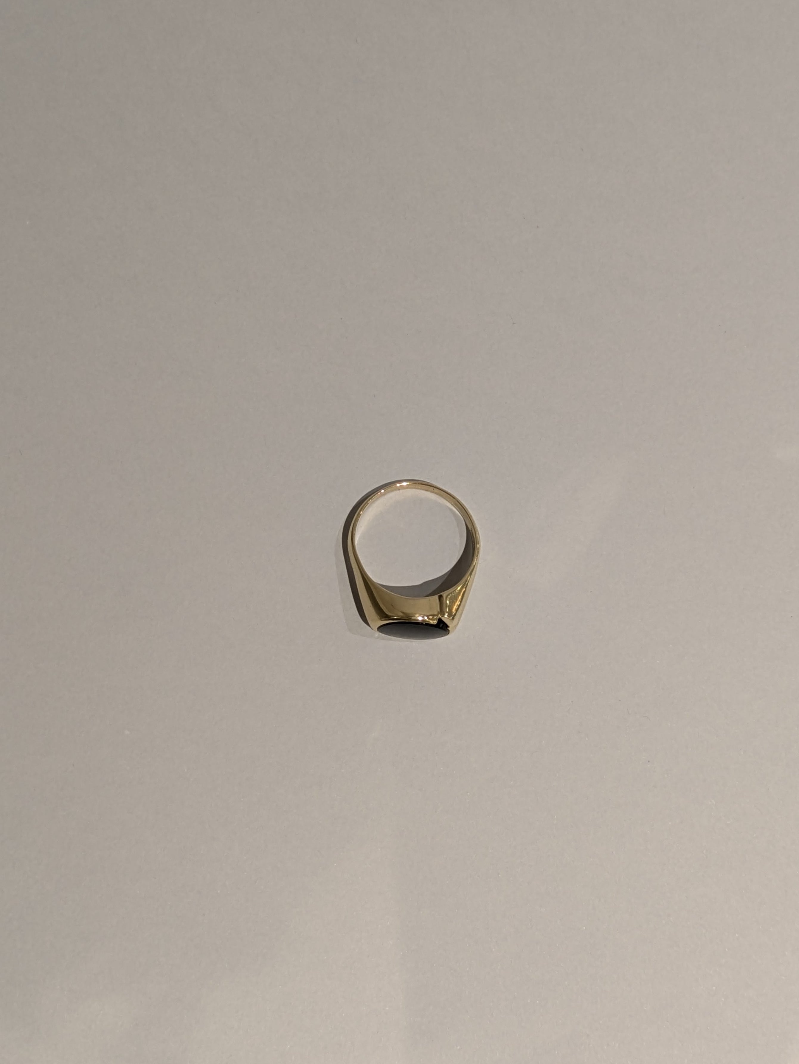 Men's Oval Onyx Signet