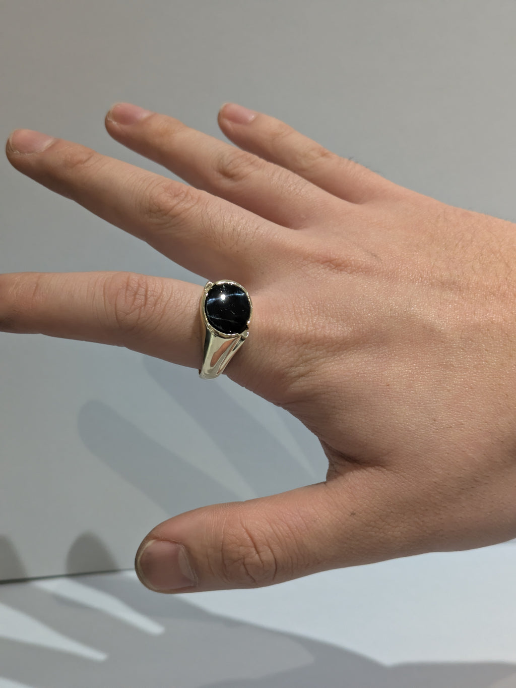 Men's Oval Onyx Signet