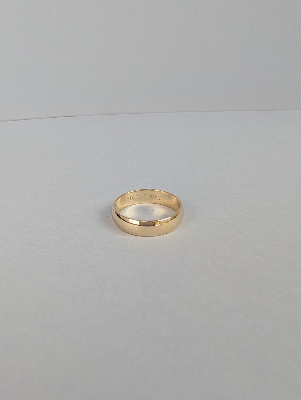 Low Dome Gold Band