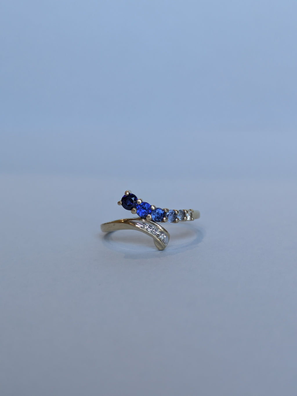 Graduated Colour Sapphire Bypass Ring