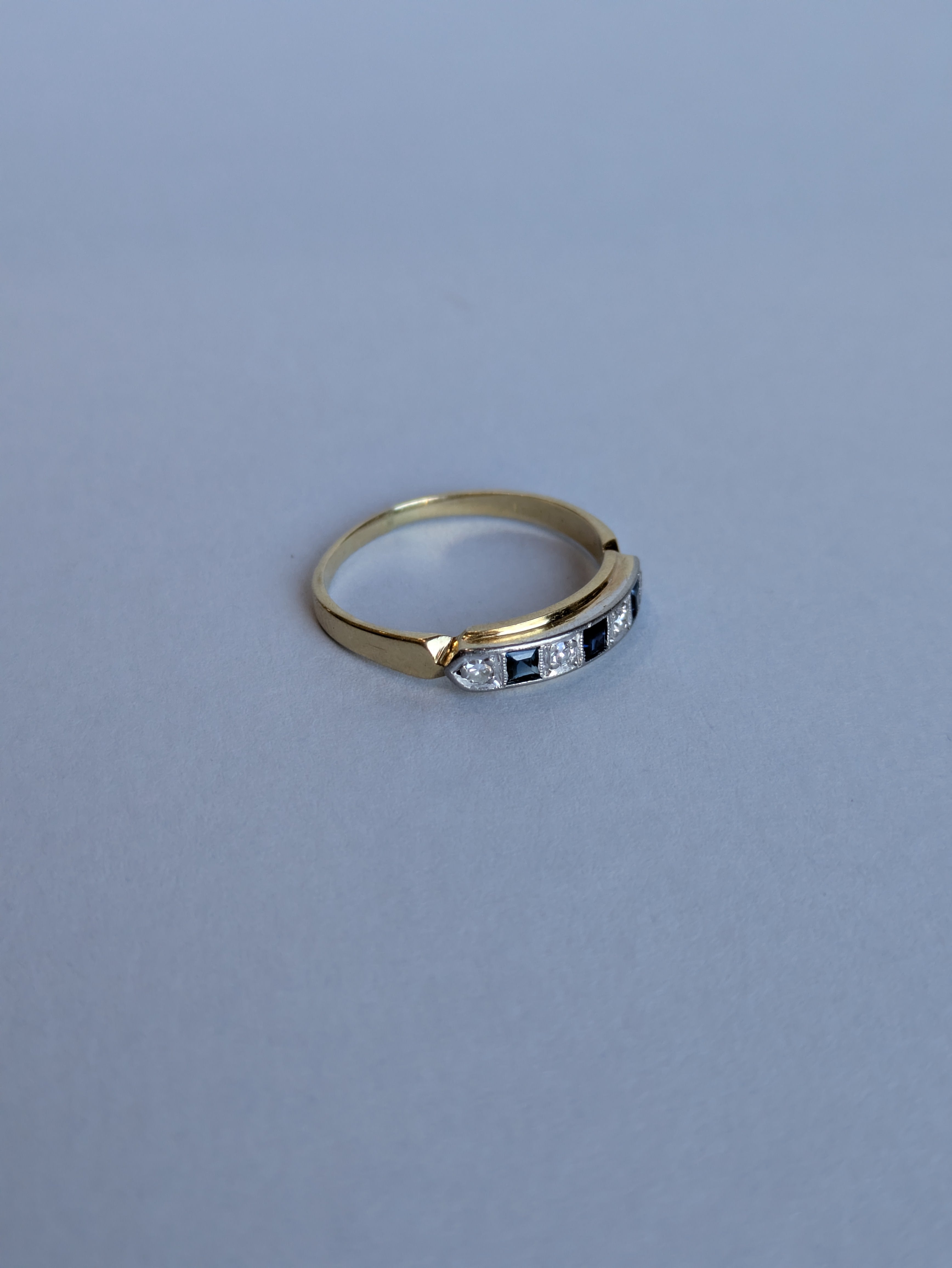 18ct Diamond and Sapphire Ring