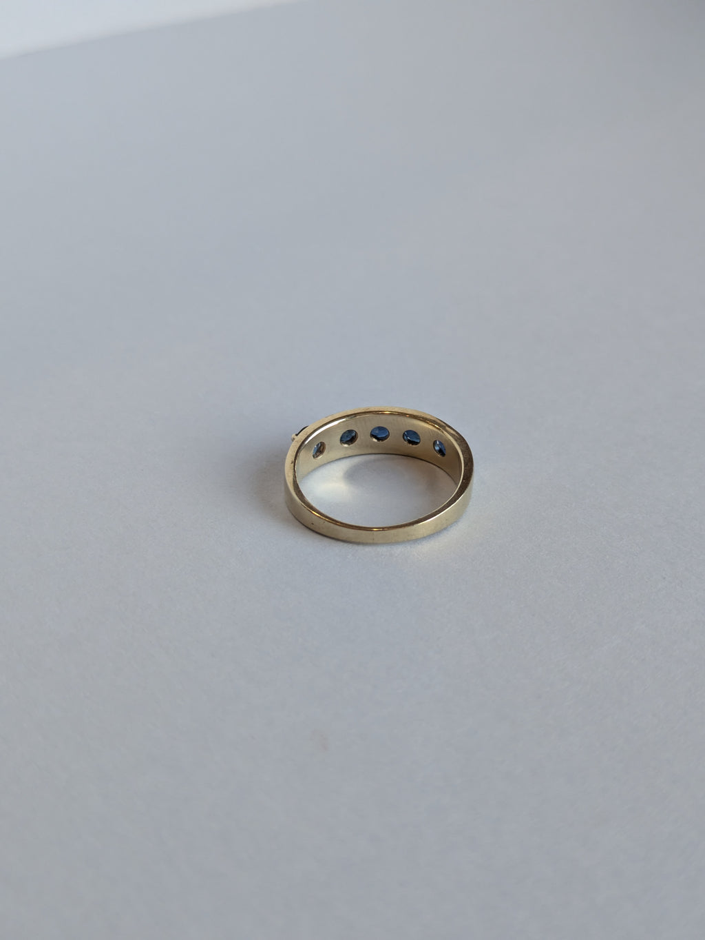 5-Across Sapphire Ring