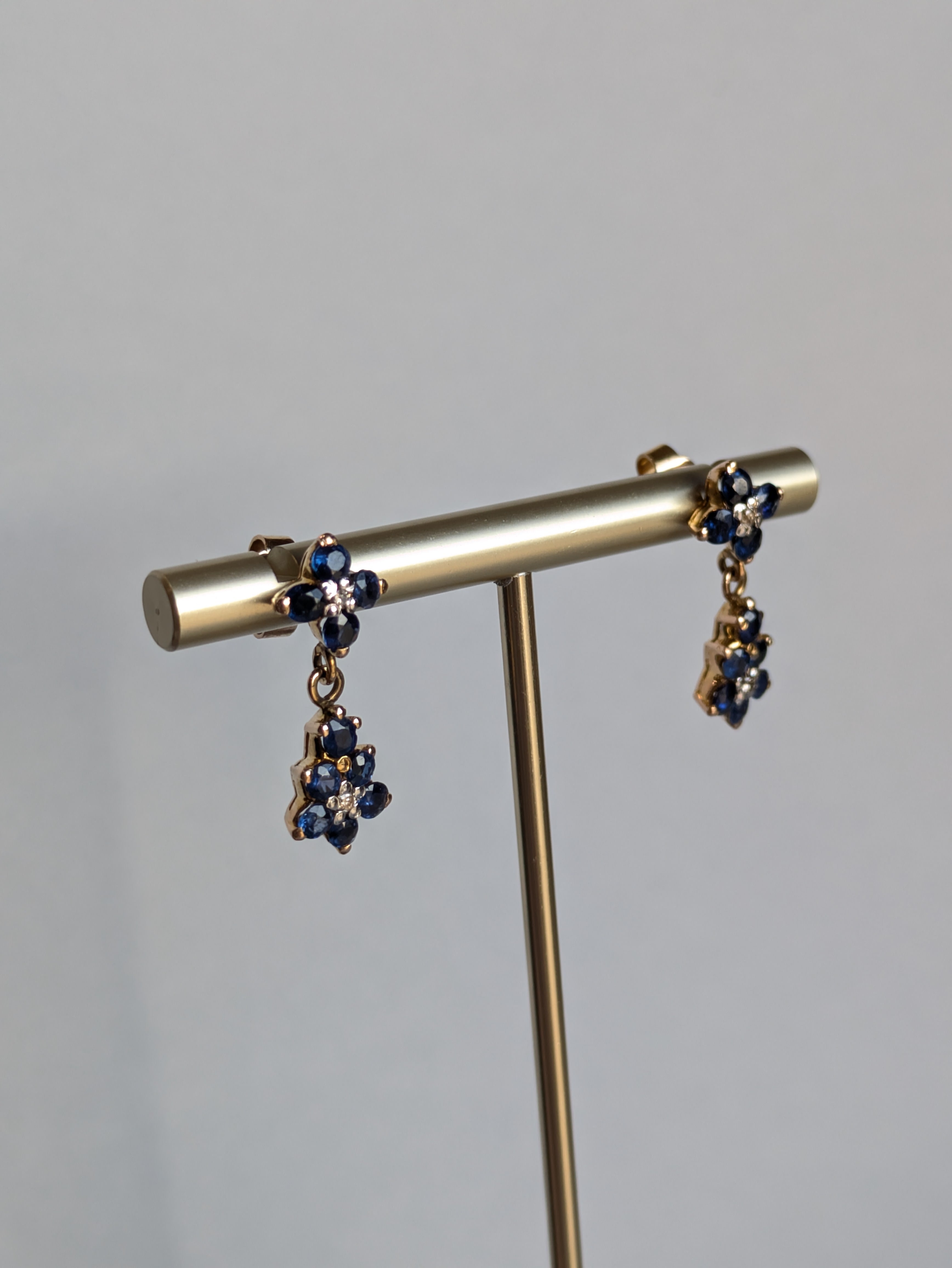 18ct Flower Drop Sapphire Earrings