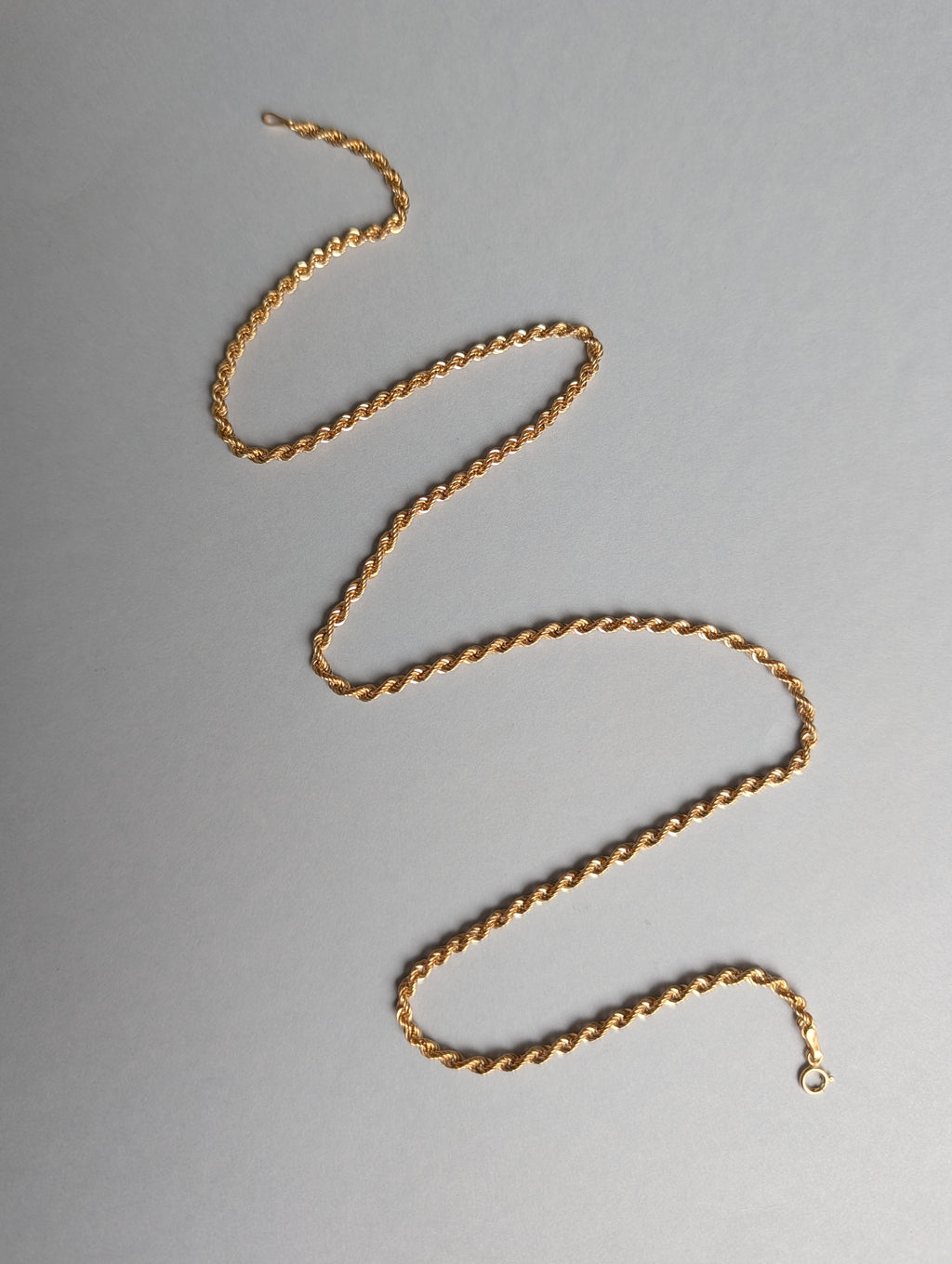 Mid-Tone Gold Rope Chain