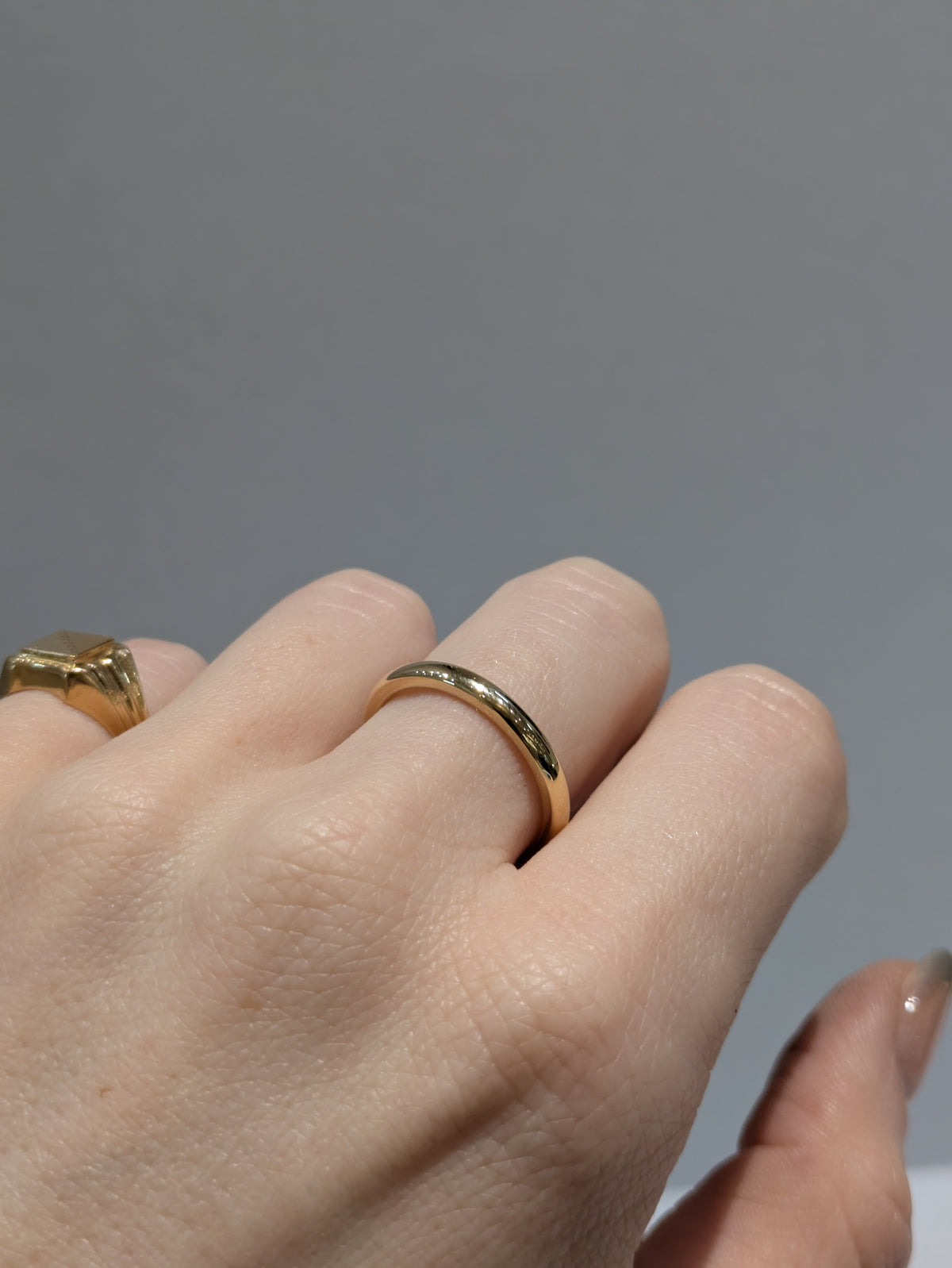 18ct High Dome Fine Gold Band