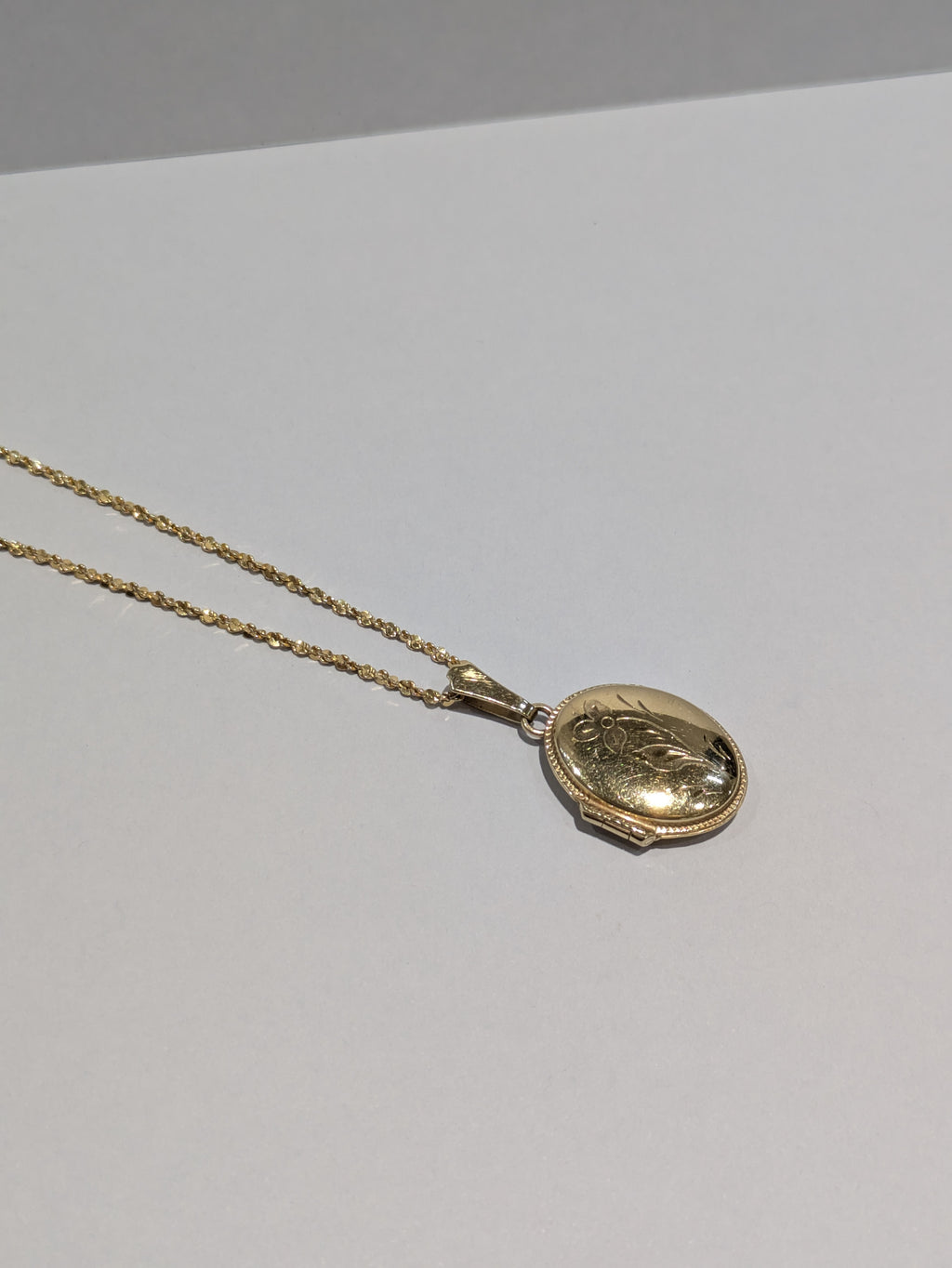 18ct Yellow Diamond Cut Twist Chain