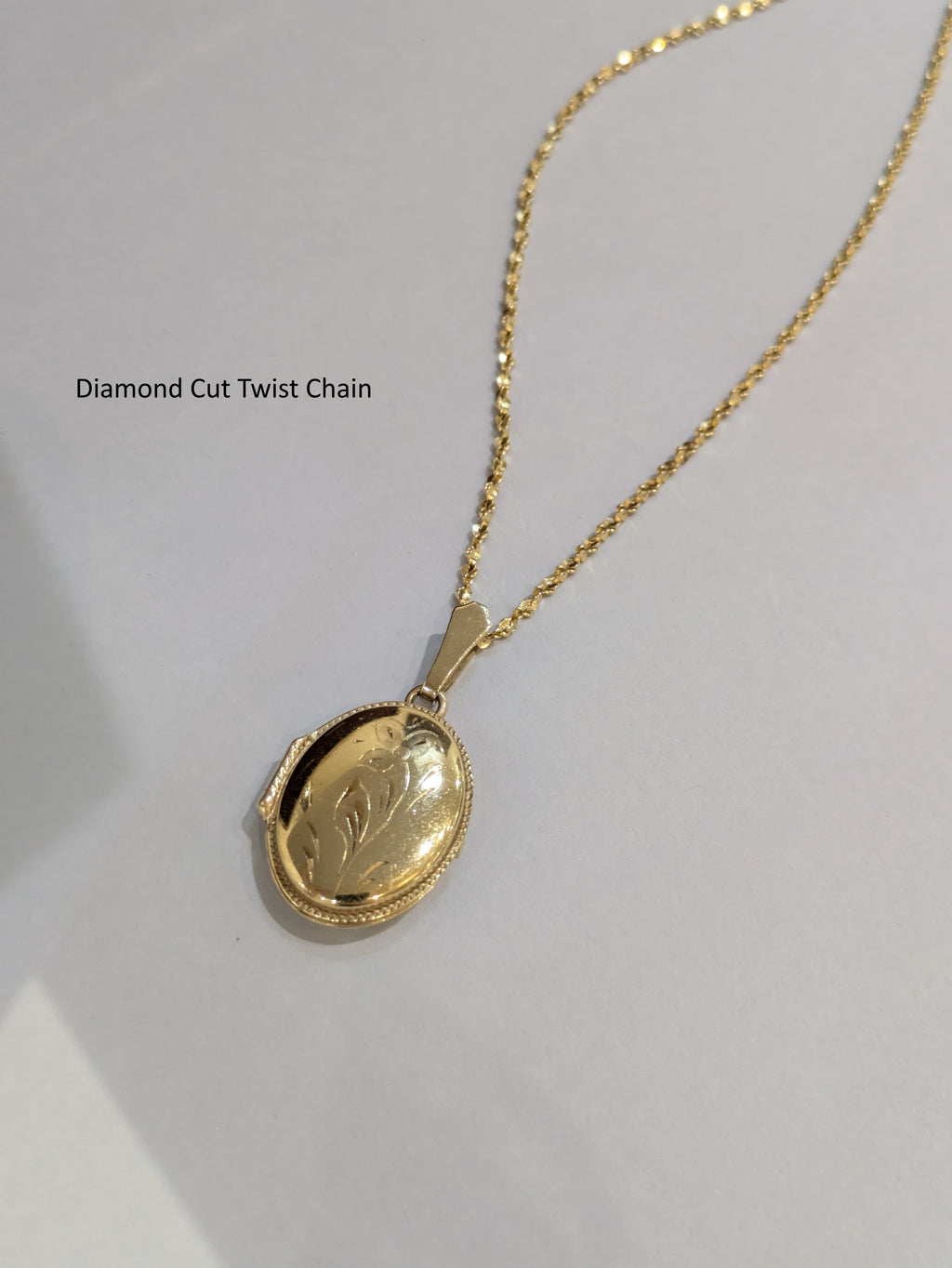 Yellow Gold Engraved Locket